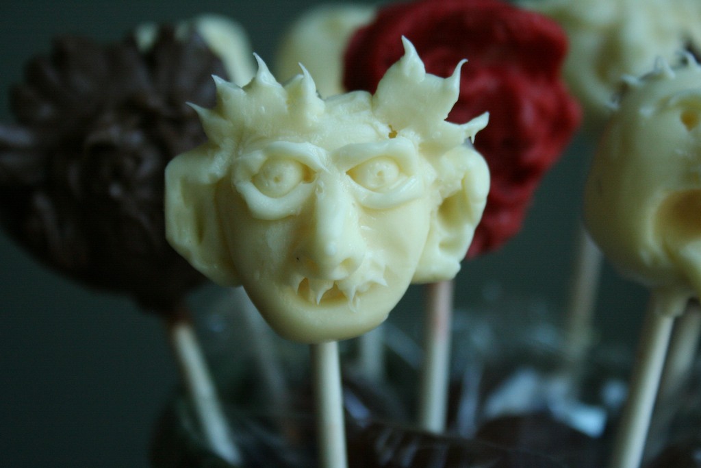 halloween chocolate pops.jpg