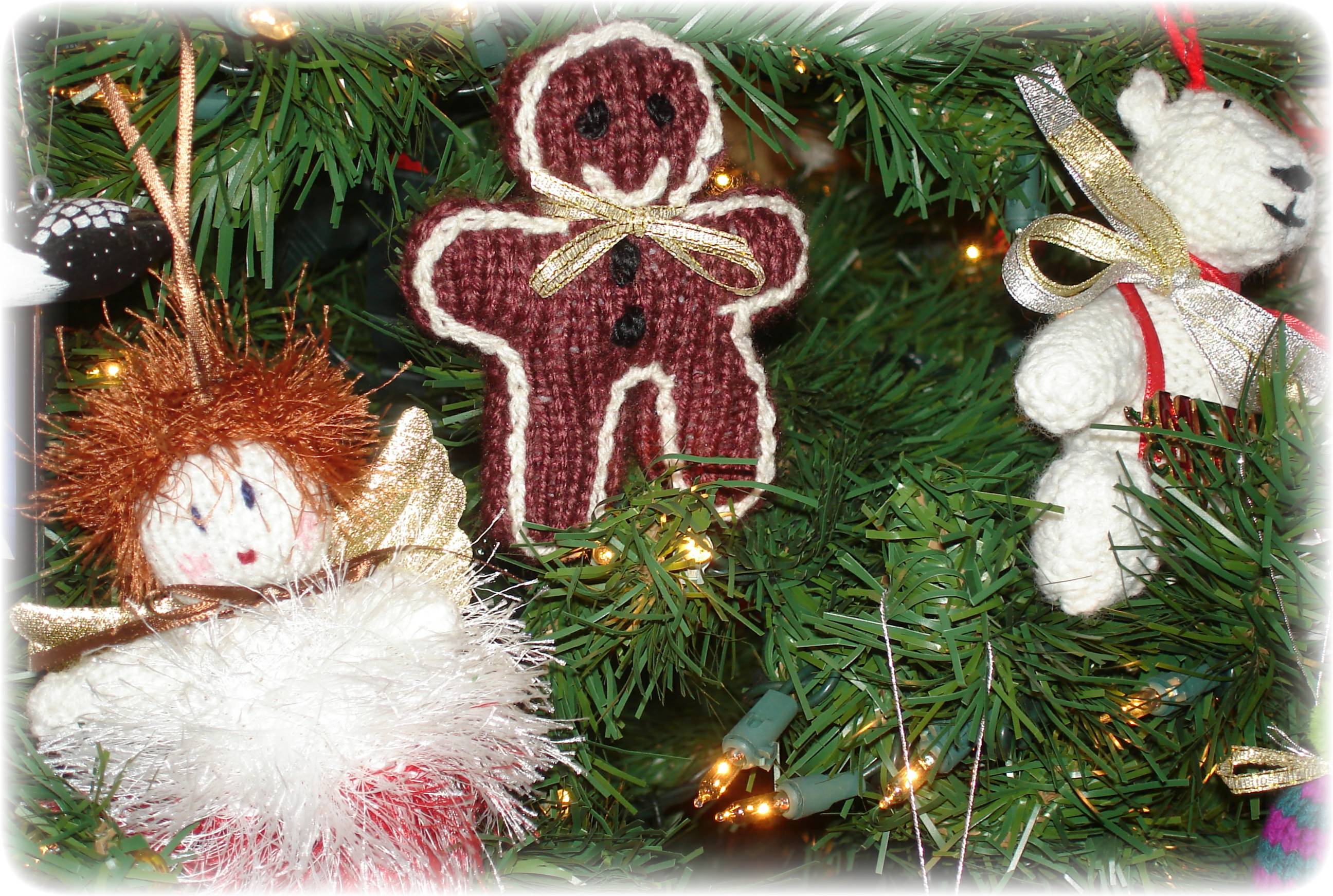 hats and ornaments 006.jpg