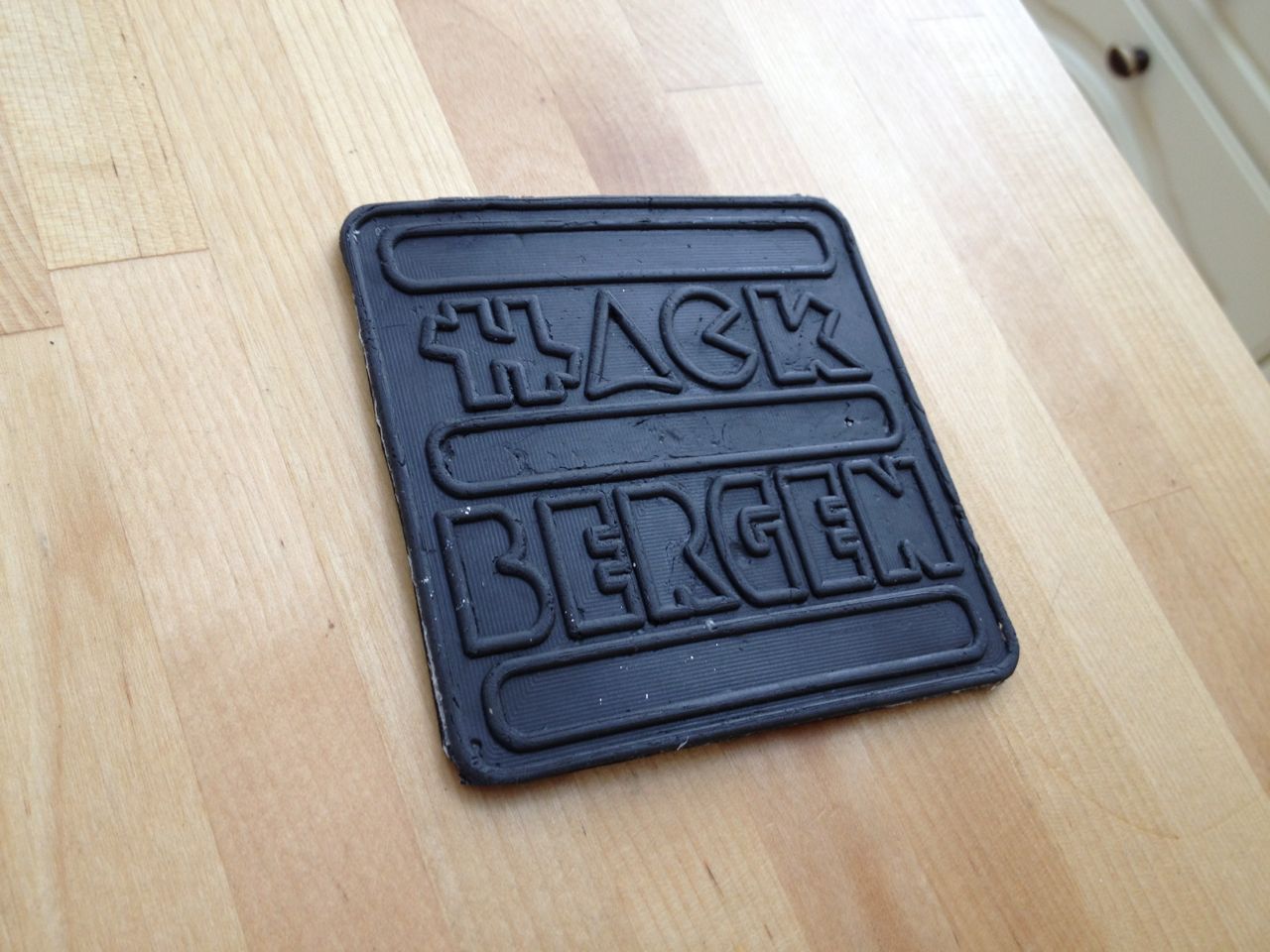 hb-sugru-coaster3.jpg