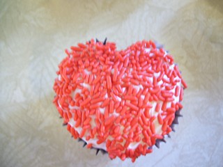 heartcupcake 006.jpg