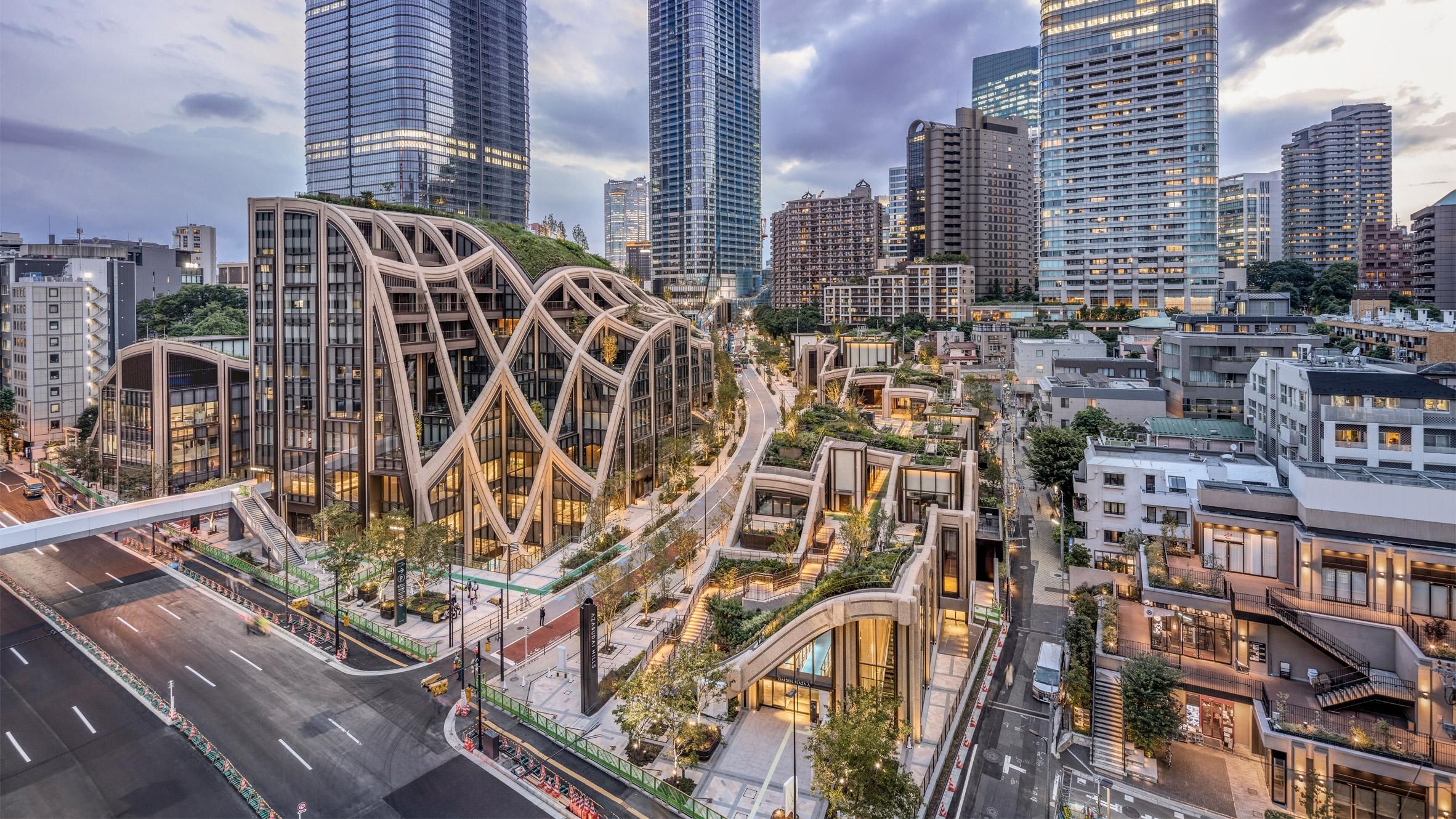 heatherwick-studio-azabudai-hills-district-tokyo_dezeen_2364_col_15.jpg