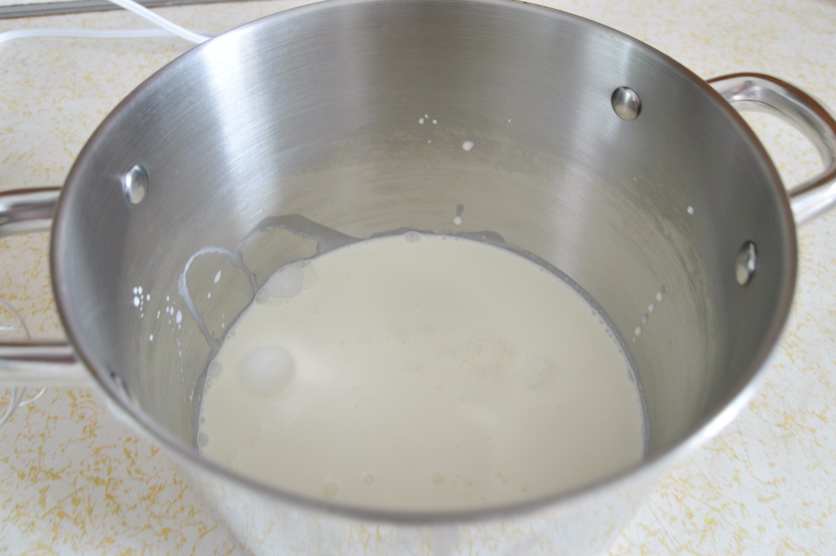 heavy cream in heavy bottomed vessel.jpg