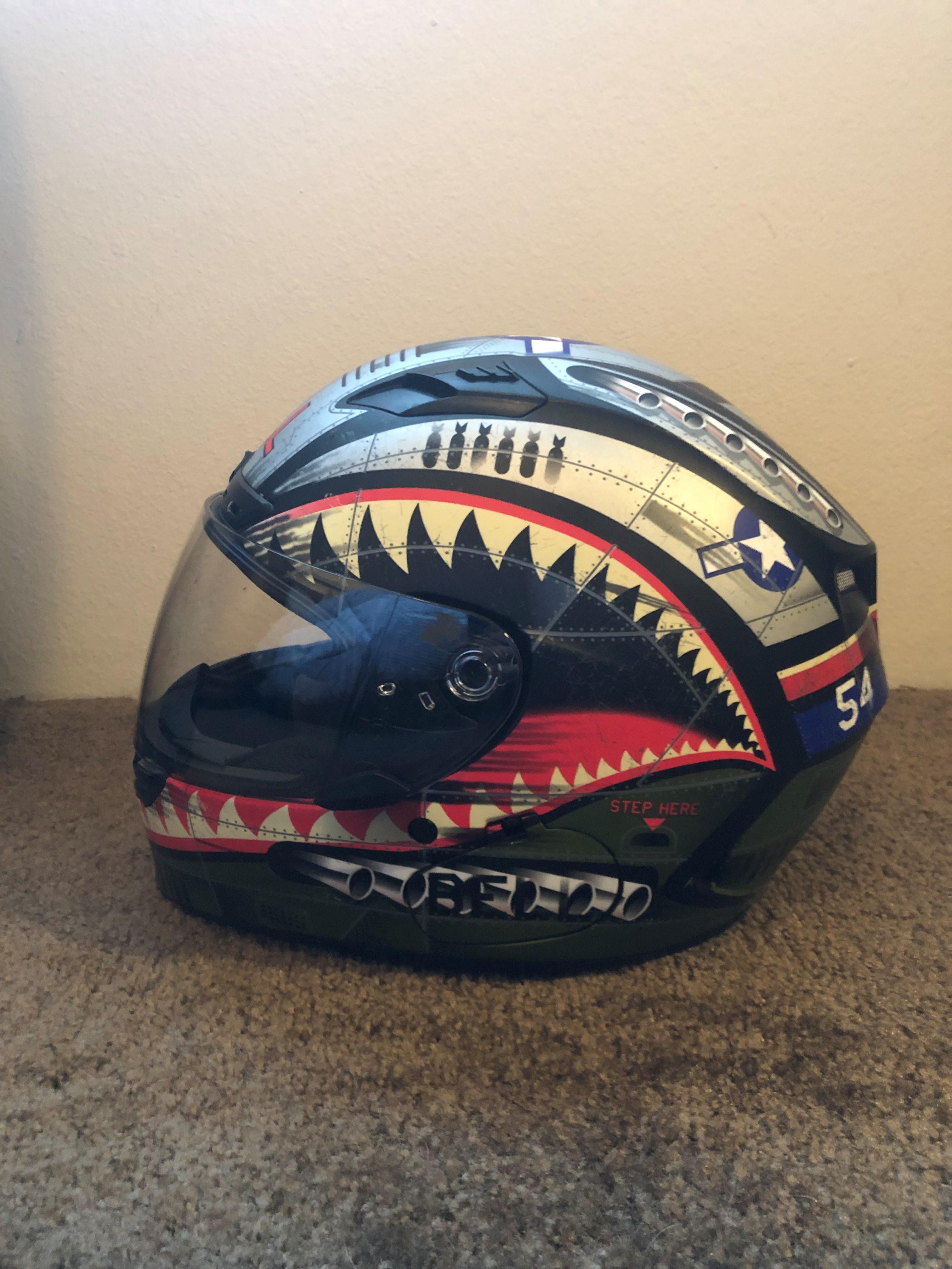 helmet.jpg