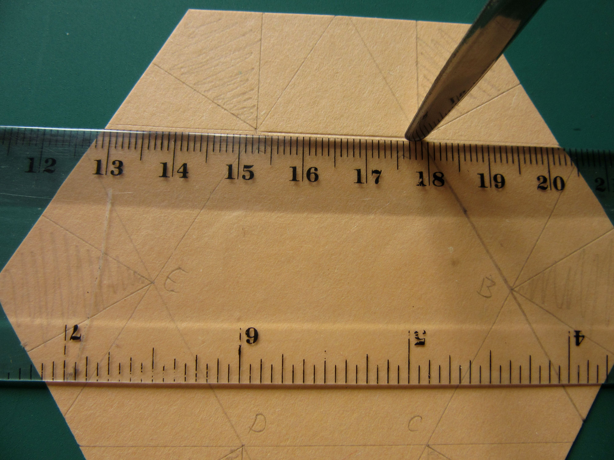 hexagon-box-20.JPG