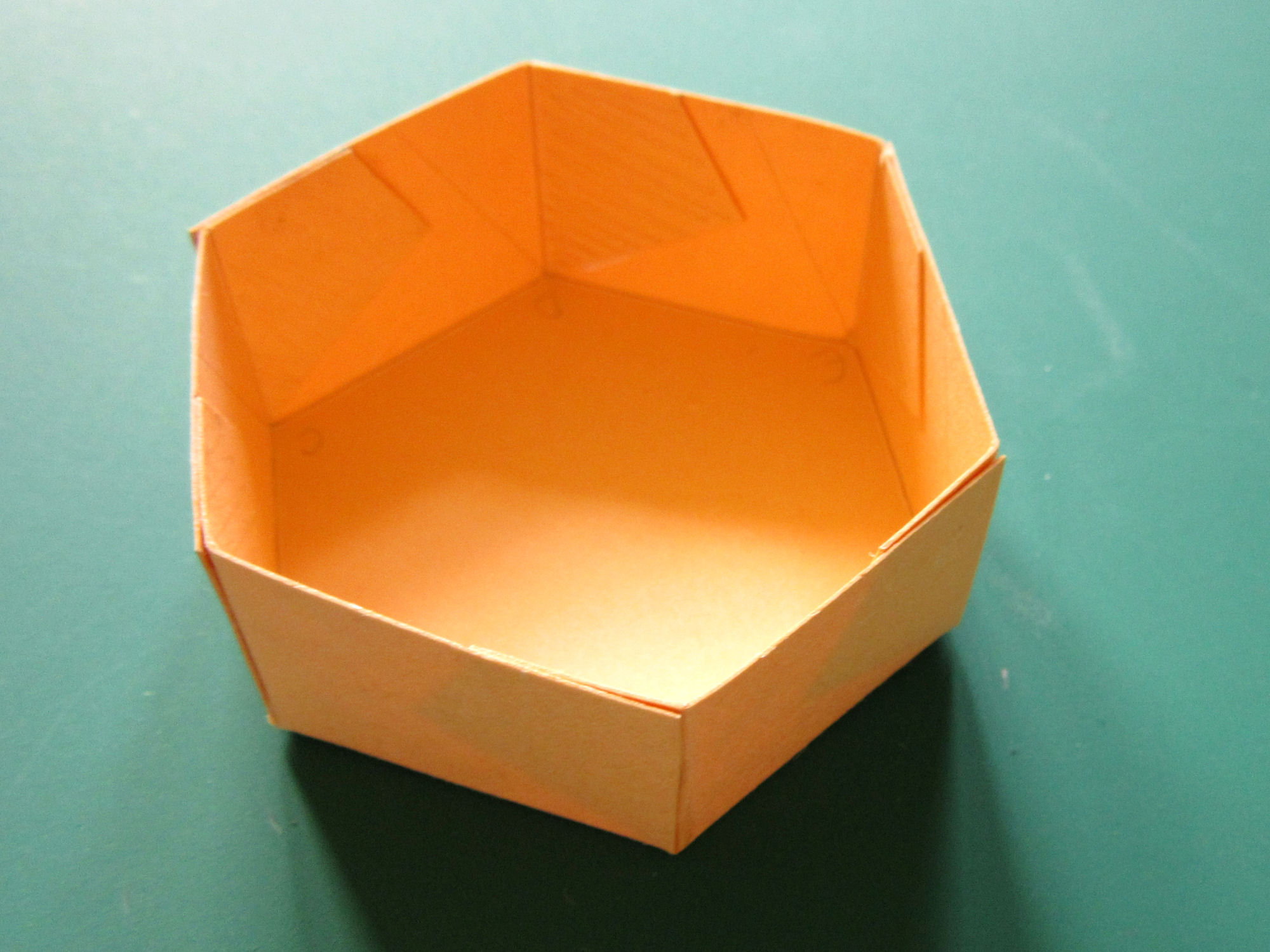hexagon-box-25.JPG