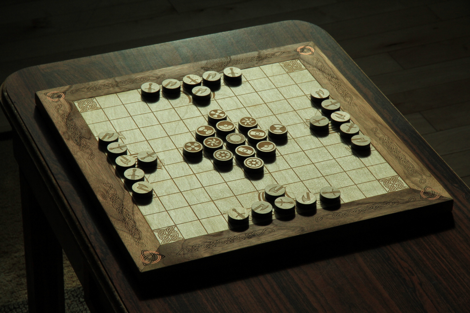 hnefatafl.jpg