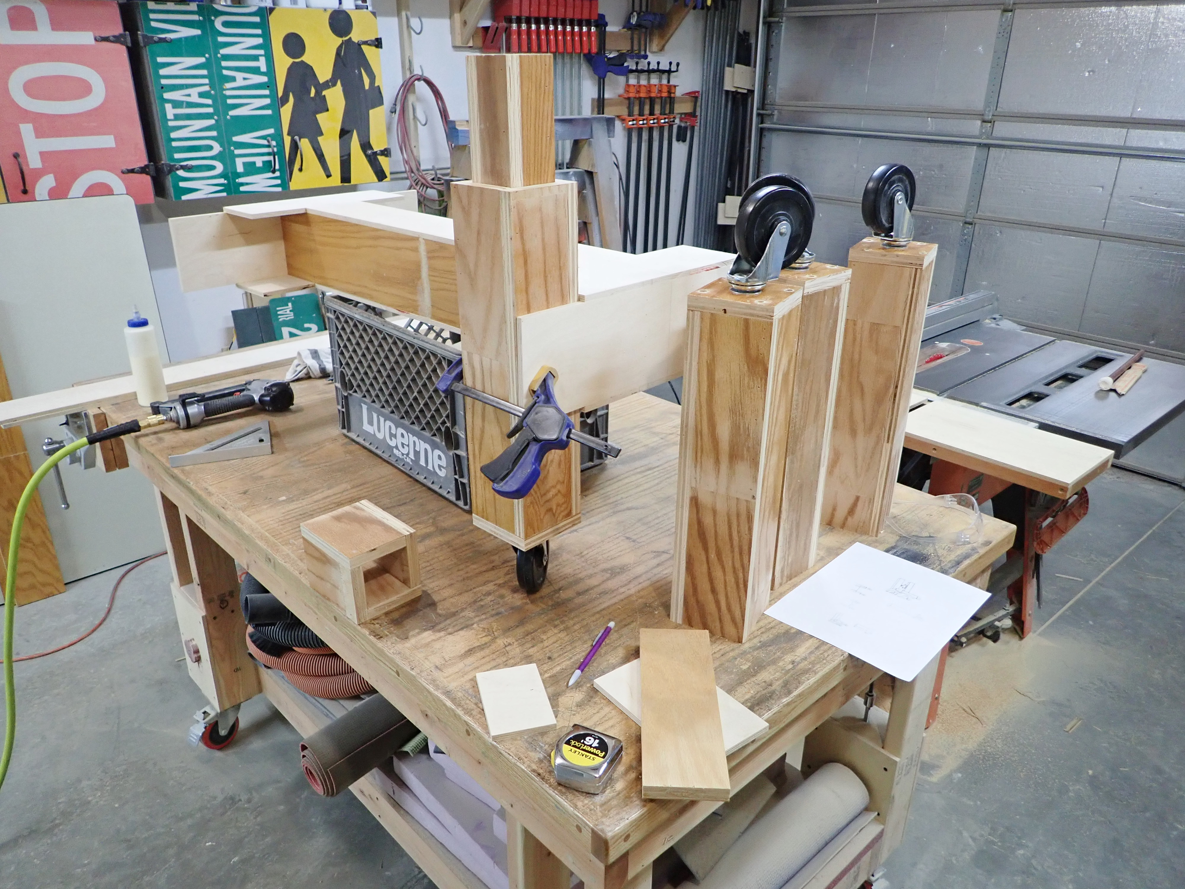 homemade height adjustable table (24).JPG