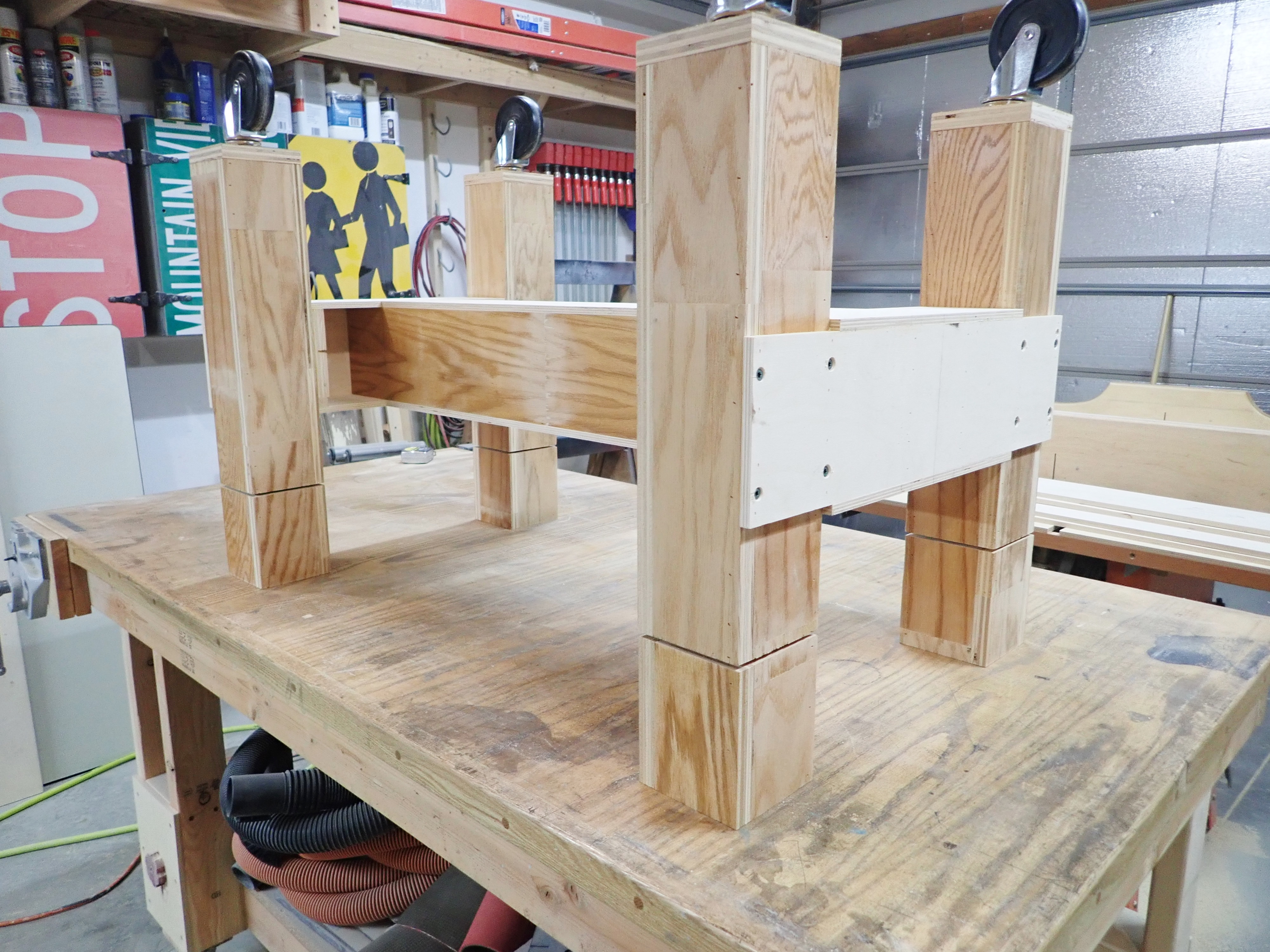homemade height adjustable table (33).JPG