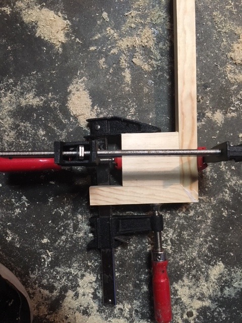 how to glue clamp without corner clamp.JPG