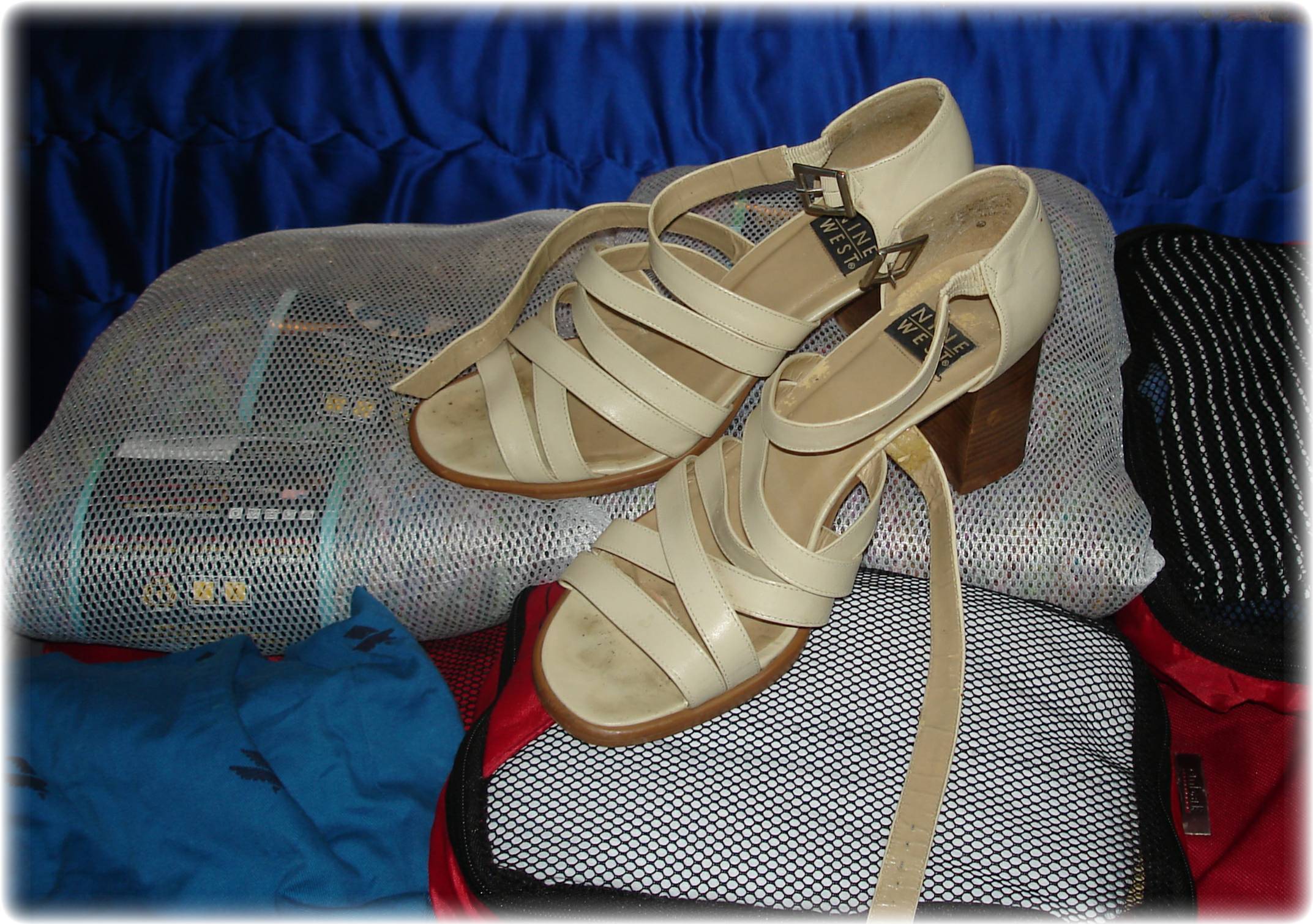 how to pack 042.jpg