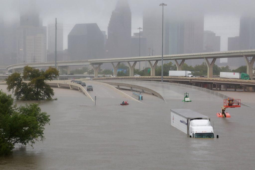 hurricane-harvey_RTX3DL7M-1024x683.jpg