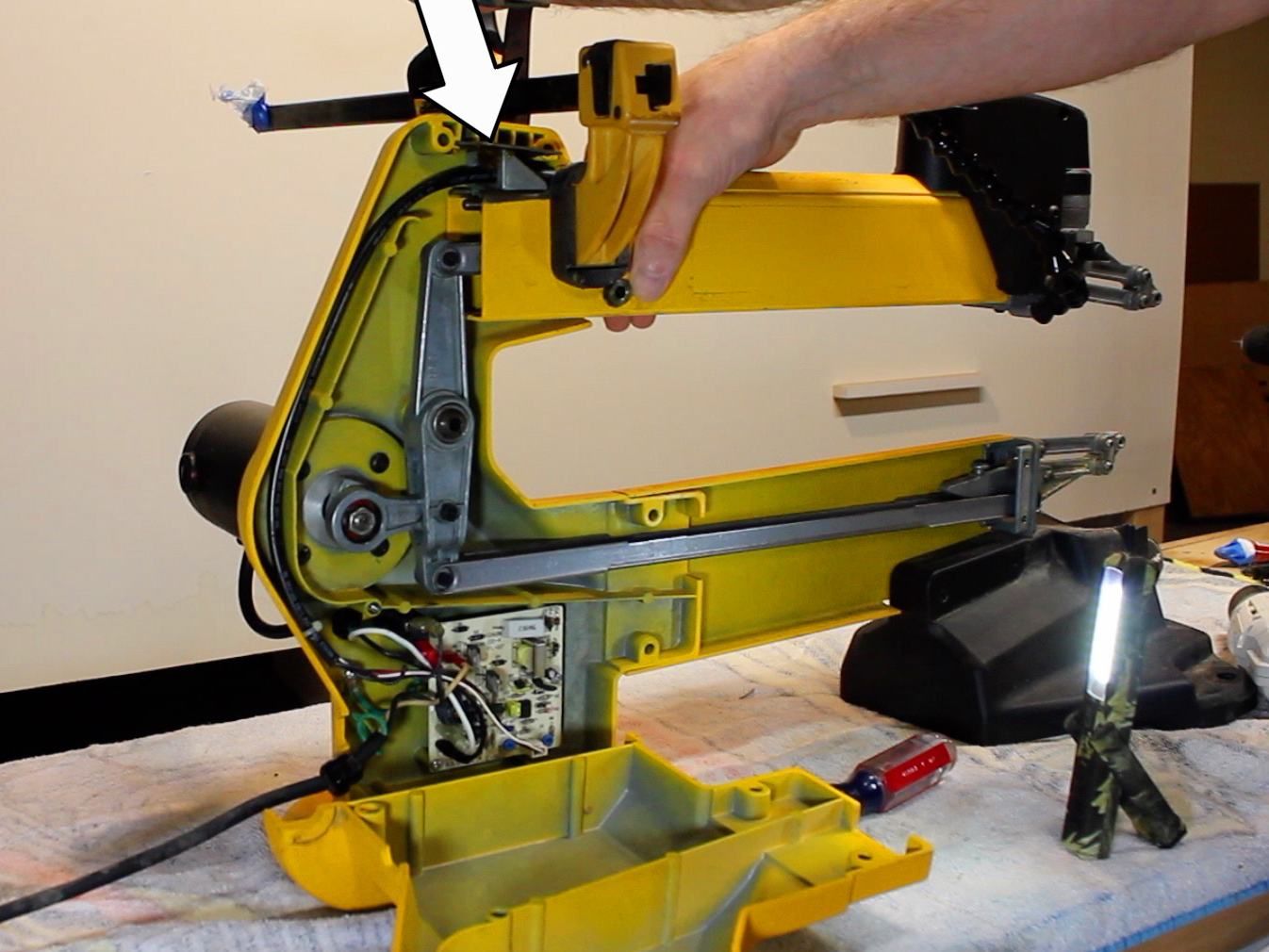 in-left cover-clamp.jpg