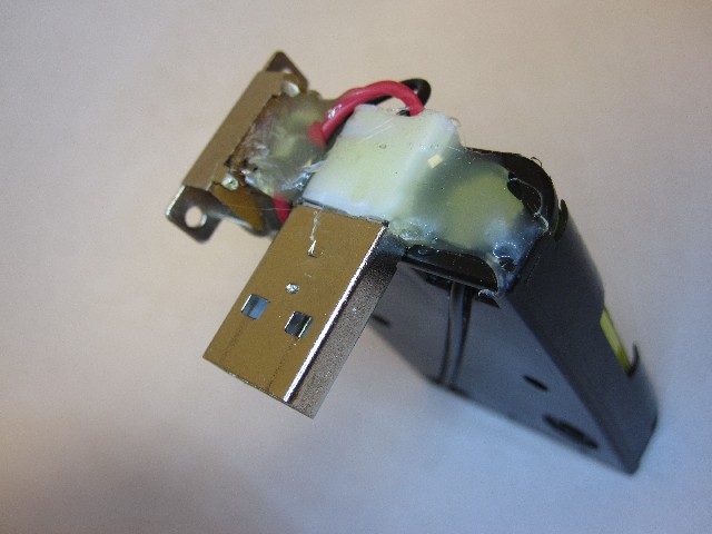 ins0010.jpg