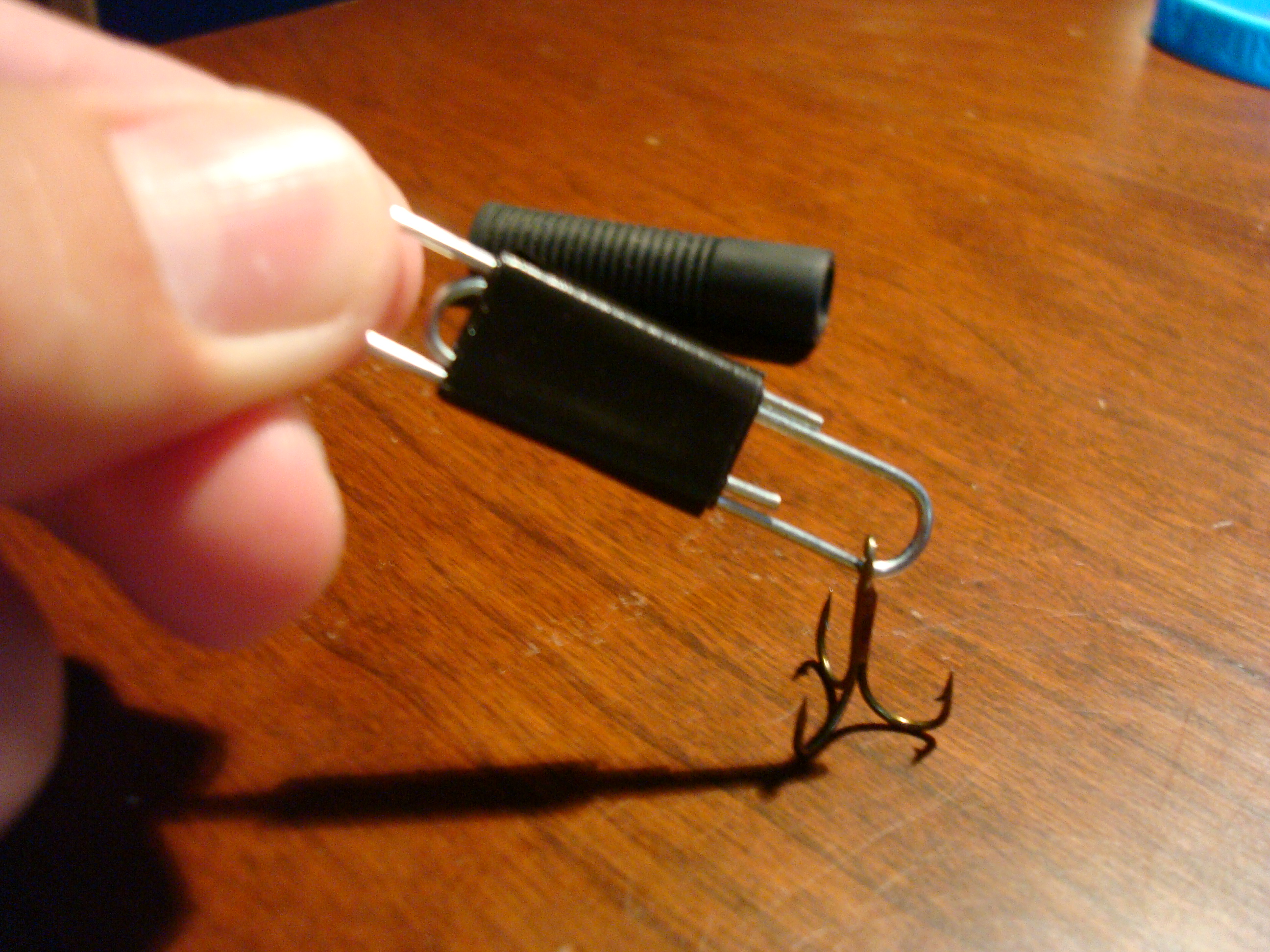 instructables- how to make a fishing lure 007.jpg