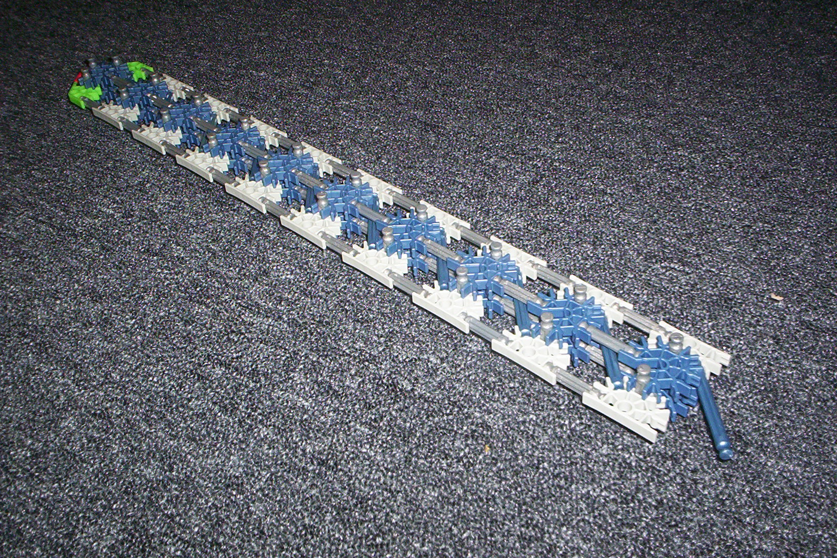 k'nex4 021.jpg