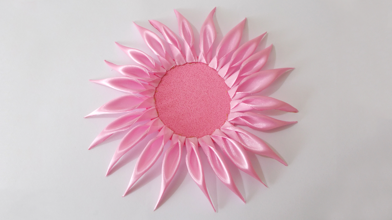 kanzashi-satin-flower.jpg