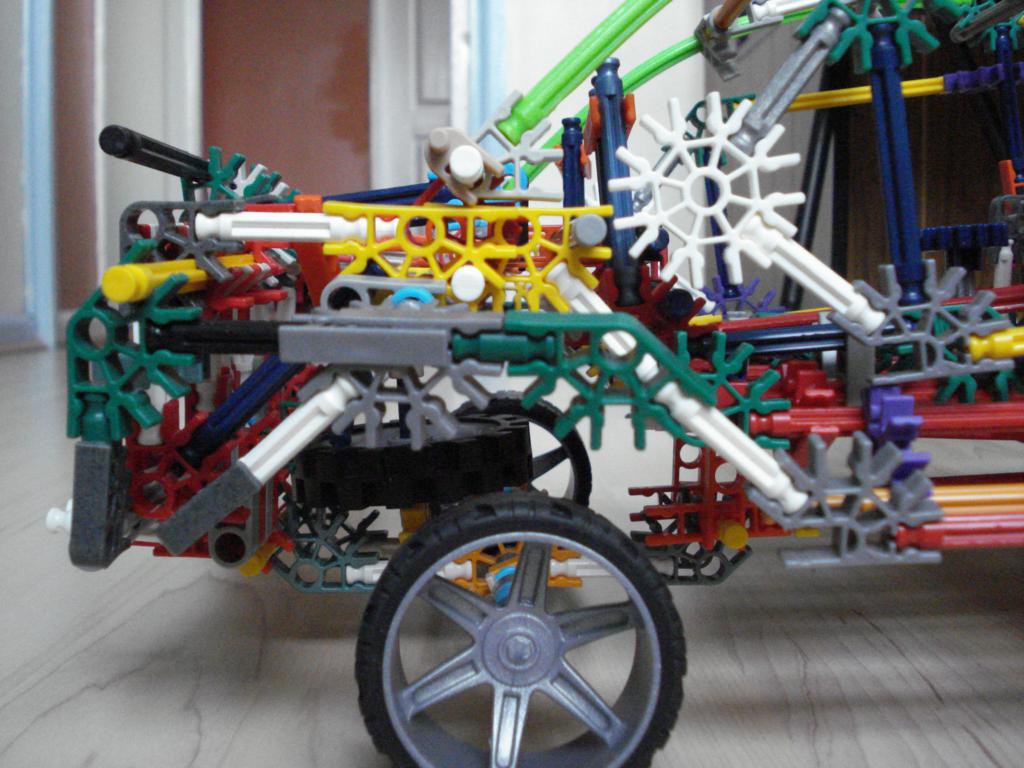 knex car11.jpg