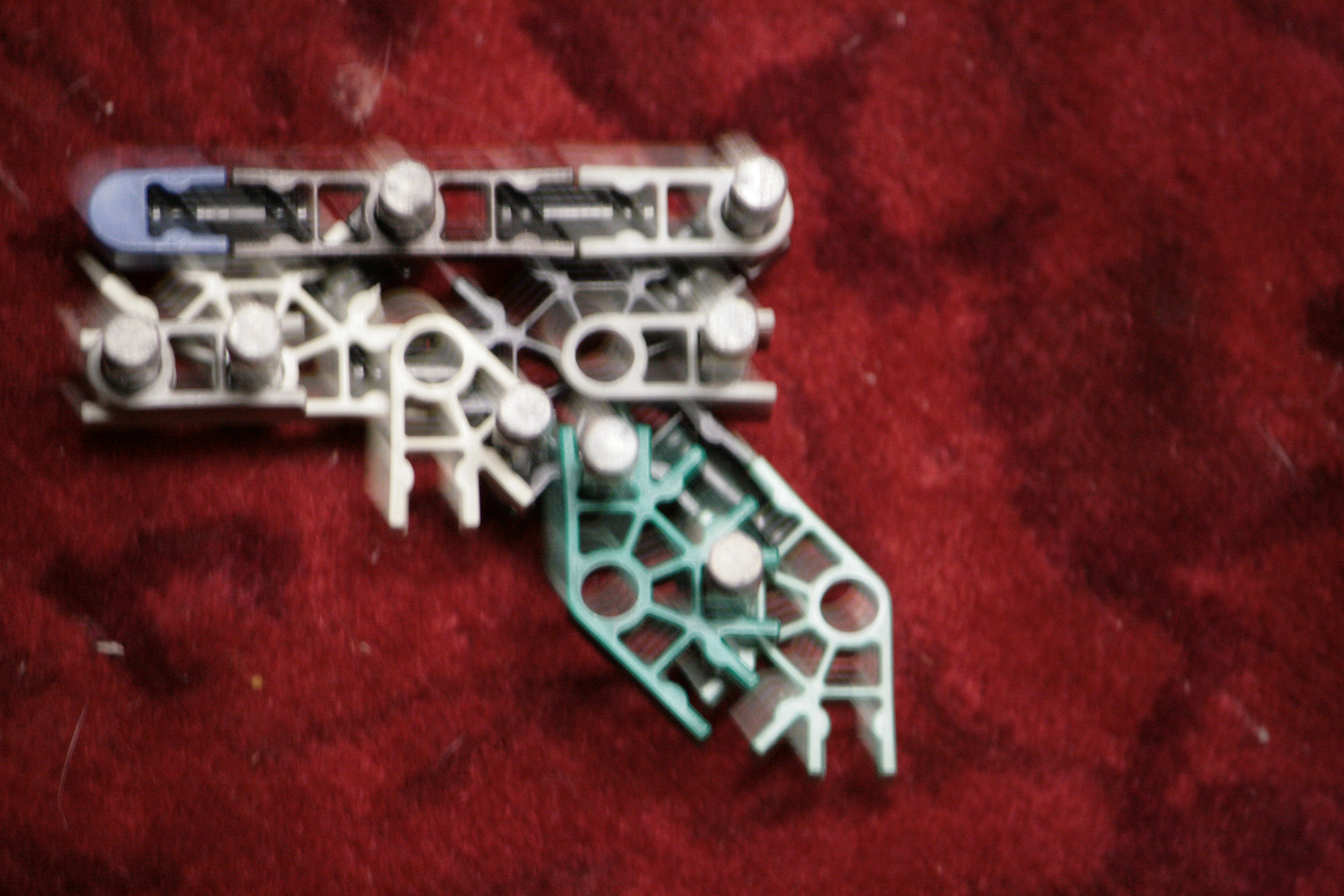 knex pistol 011.JPG