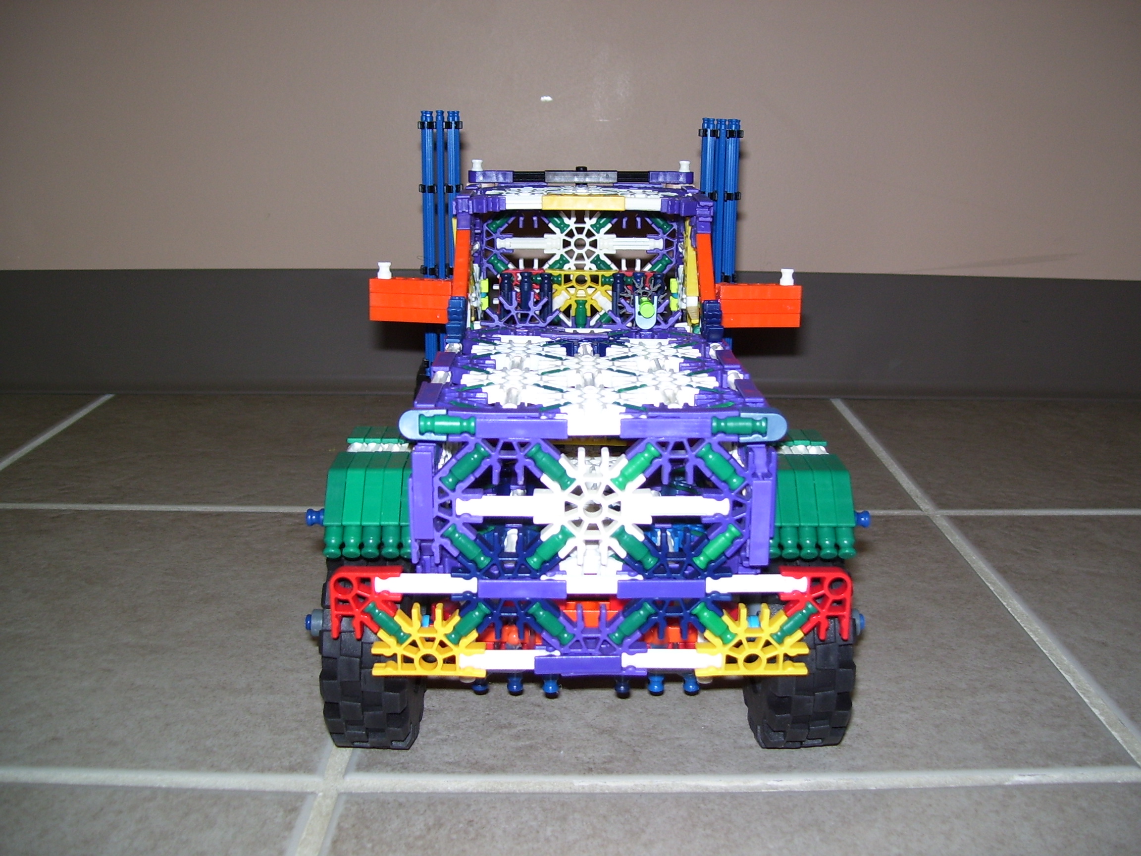 knex semi truck 002.JPG