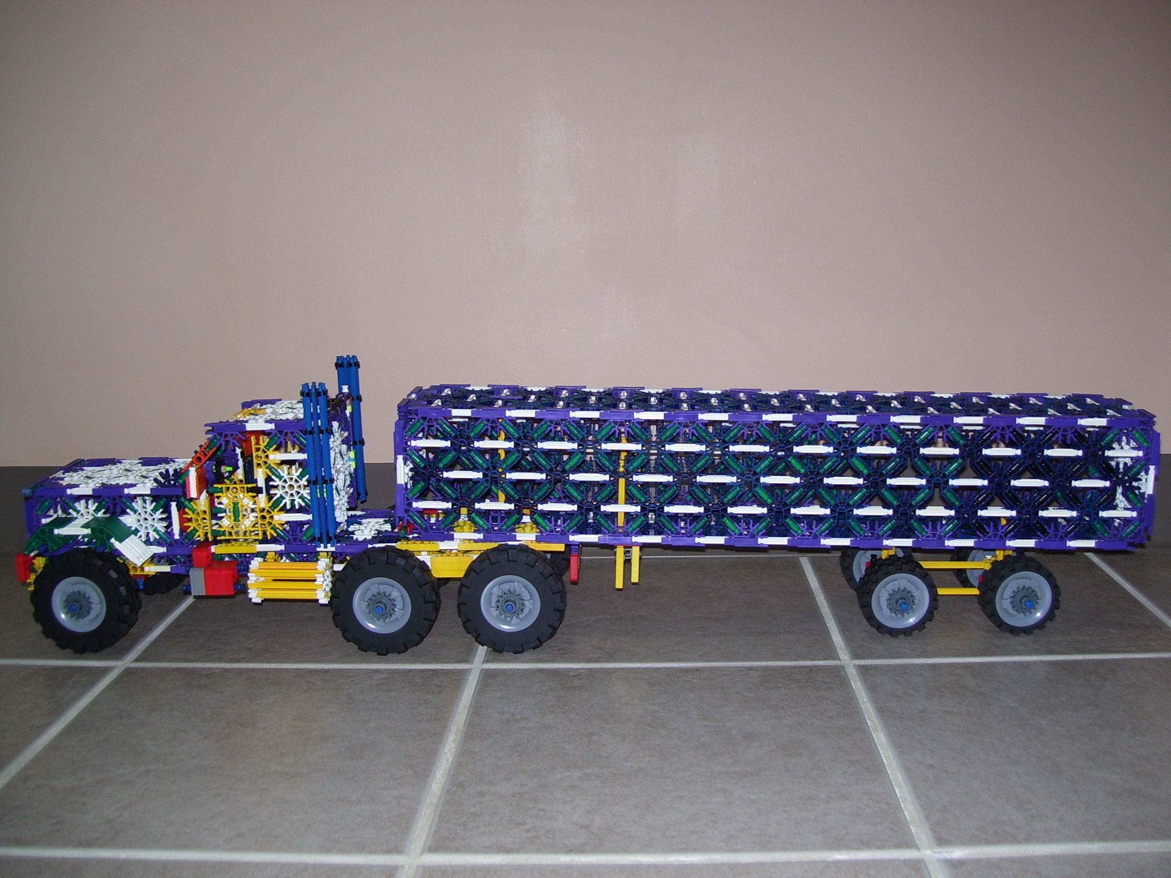 knex semi truck 005.JPG