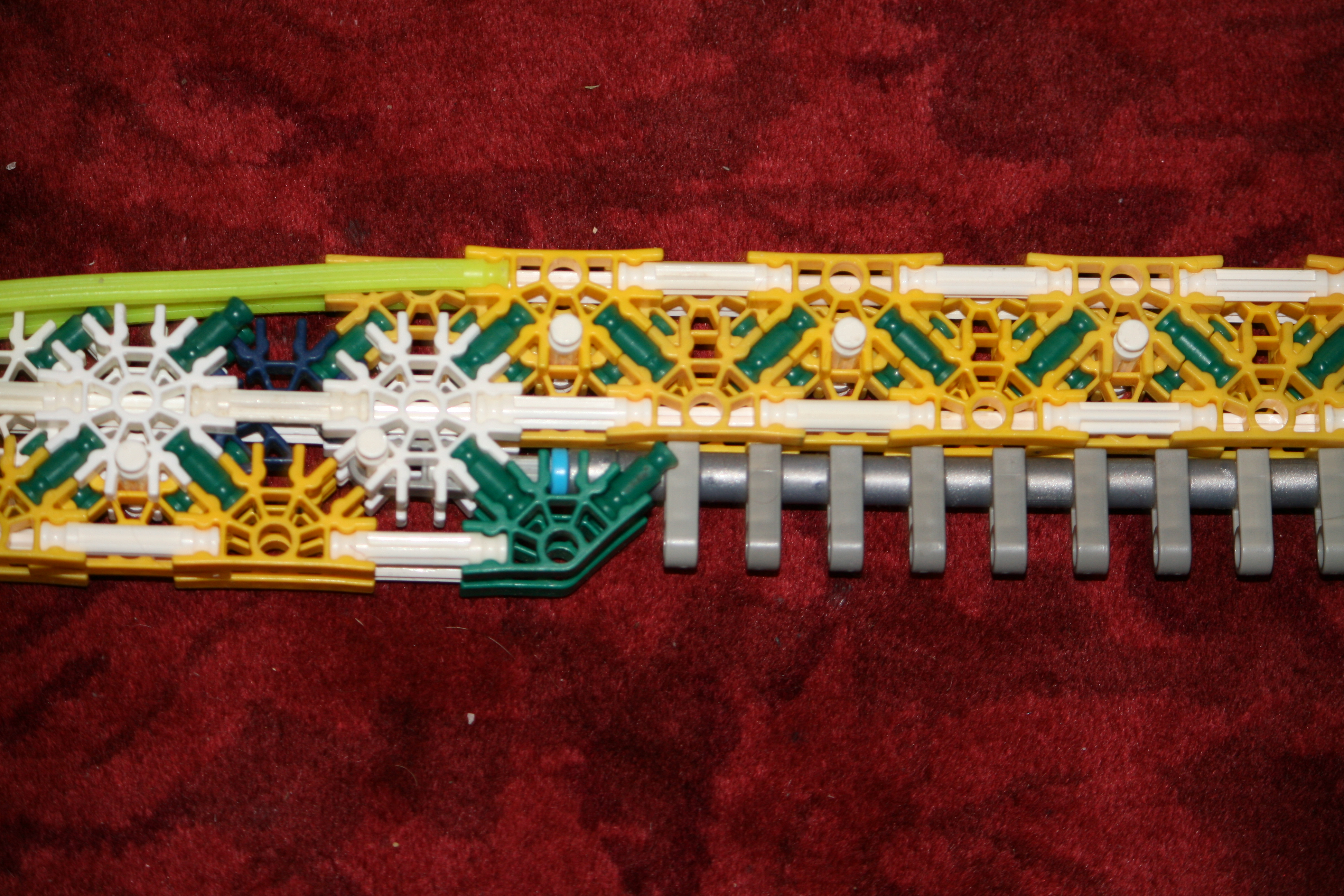 knex sword 010.JPG