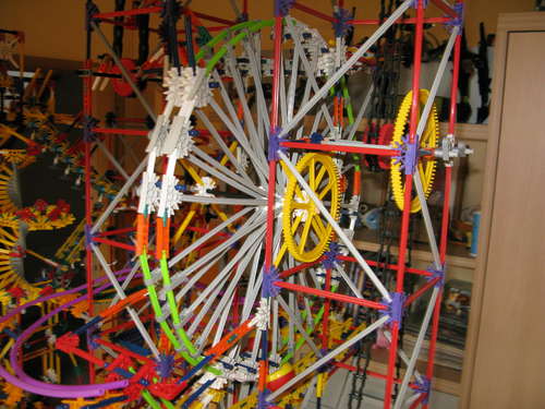 knex-circle-lift.jpg