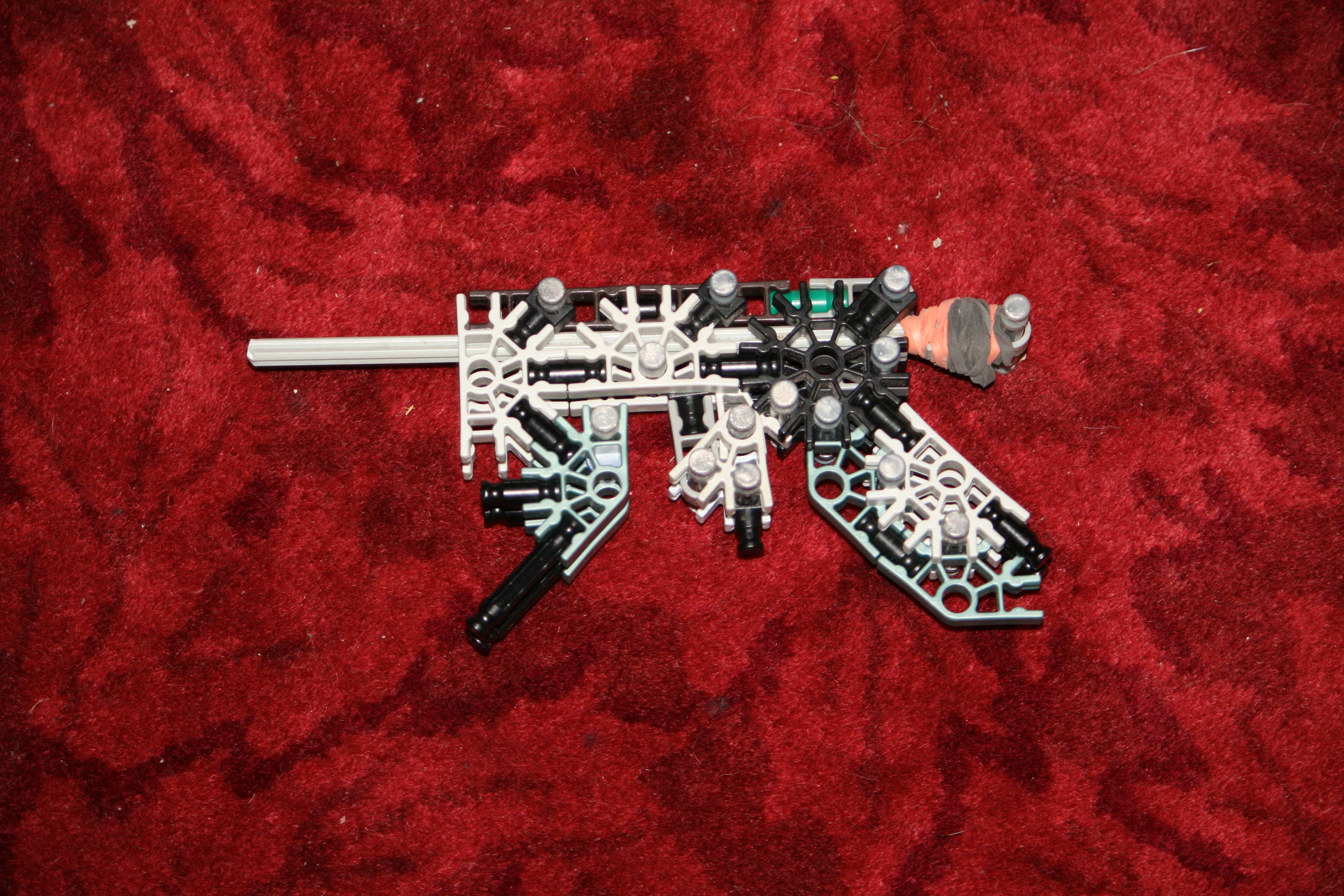 knex-gun-with-clip 007.JPG