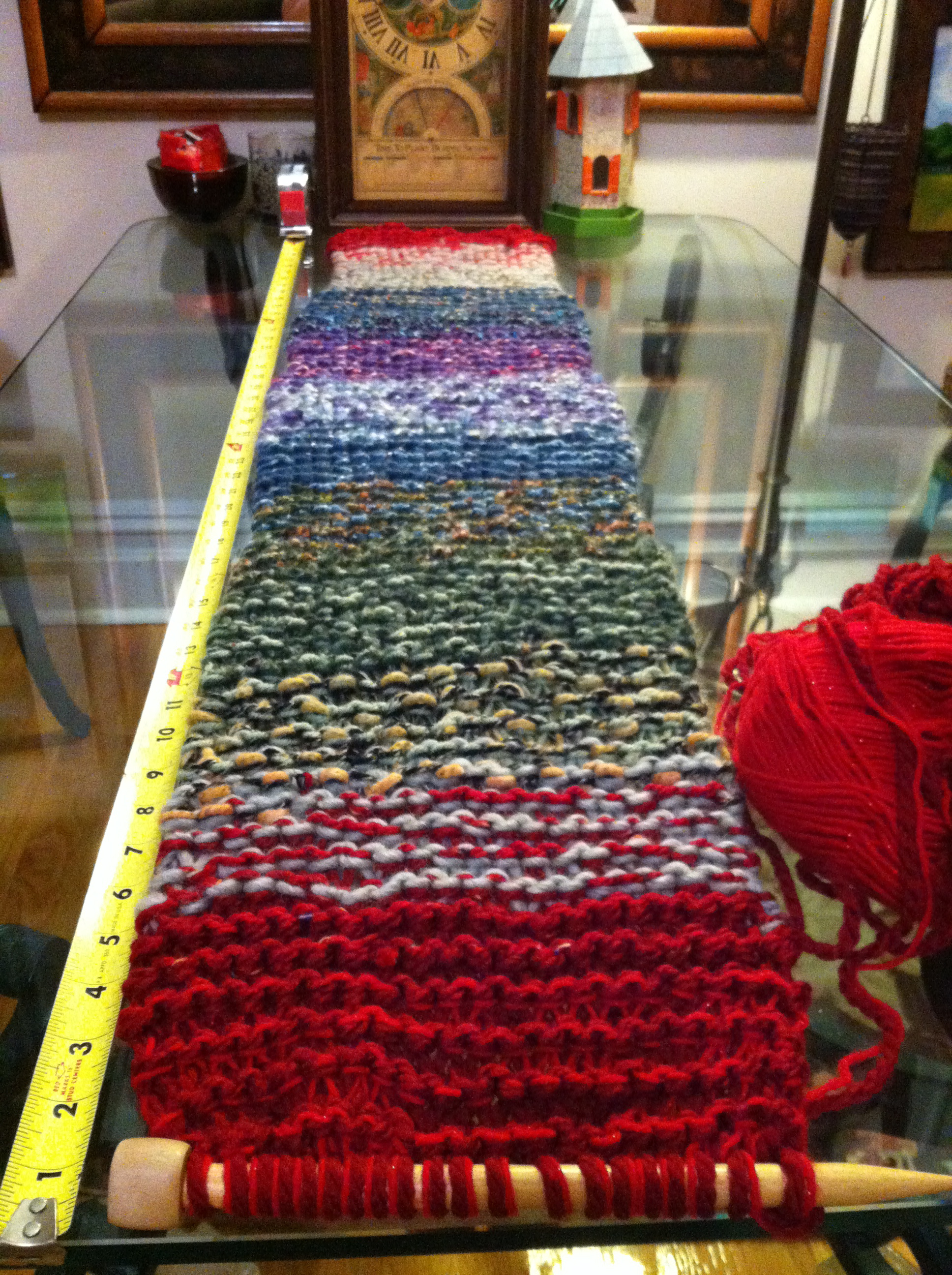 knit 4 feet.JPG