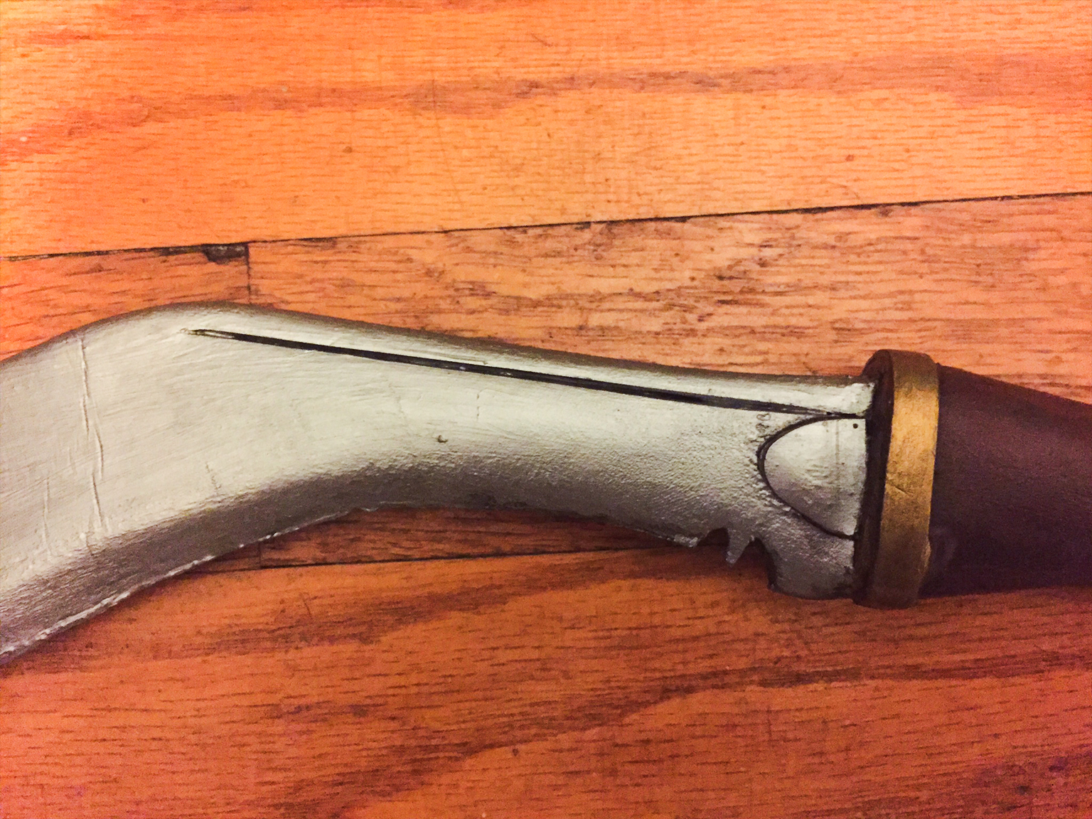 kukri blood groove.jpg