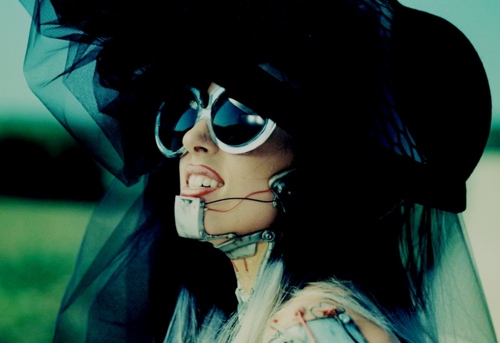 lady-gaga-you-and-i-video-stills.jpg