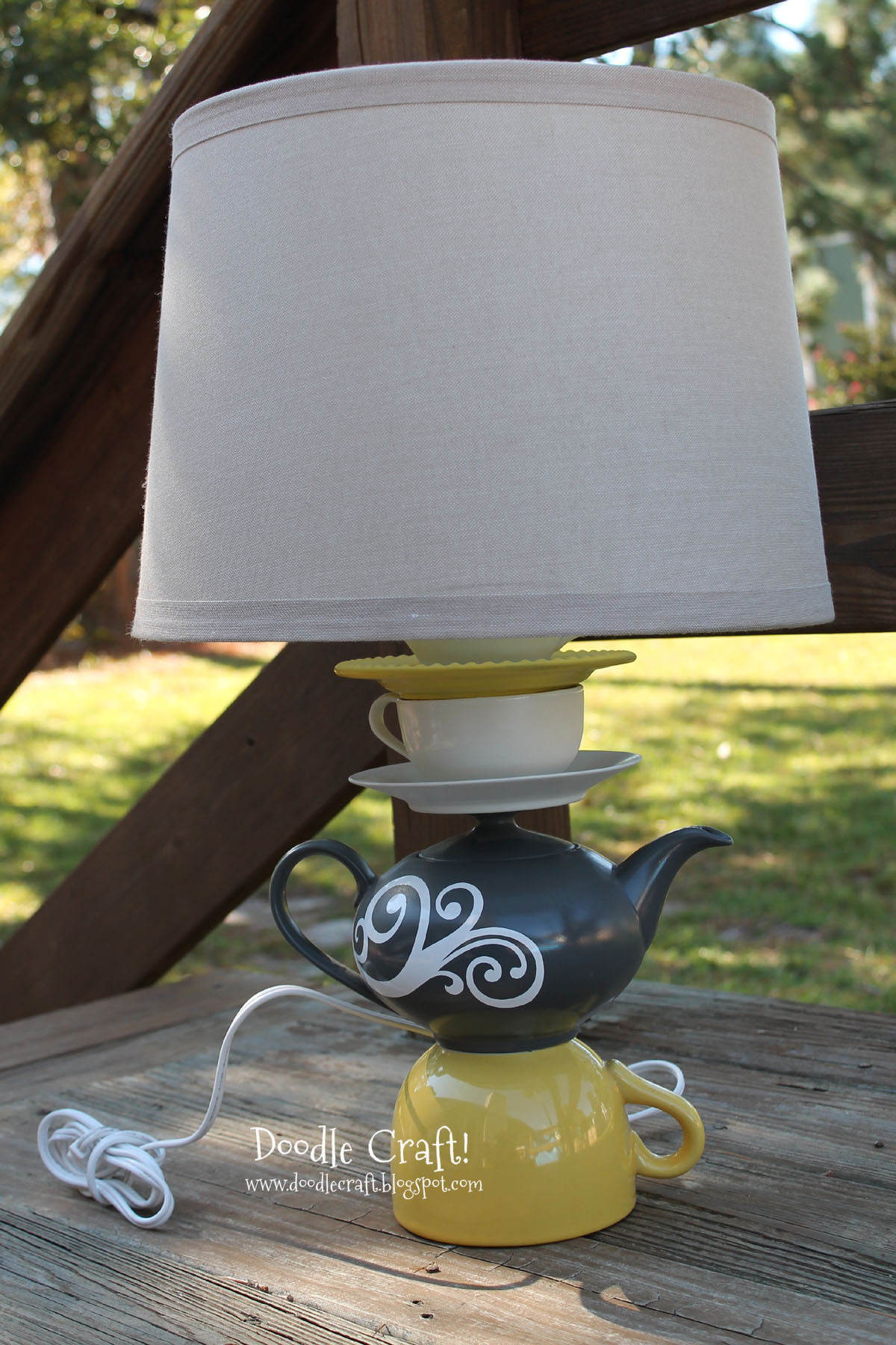 lamp outside.jpg