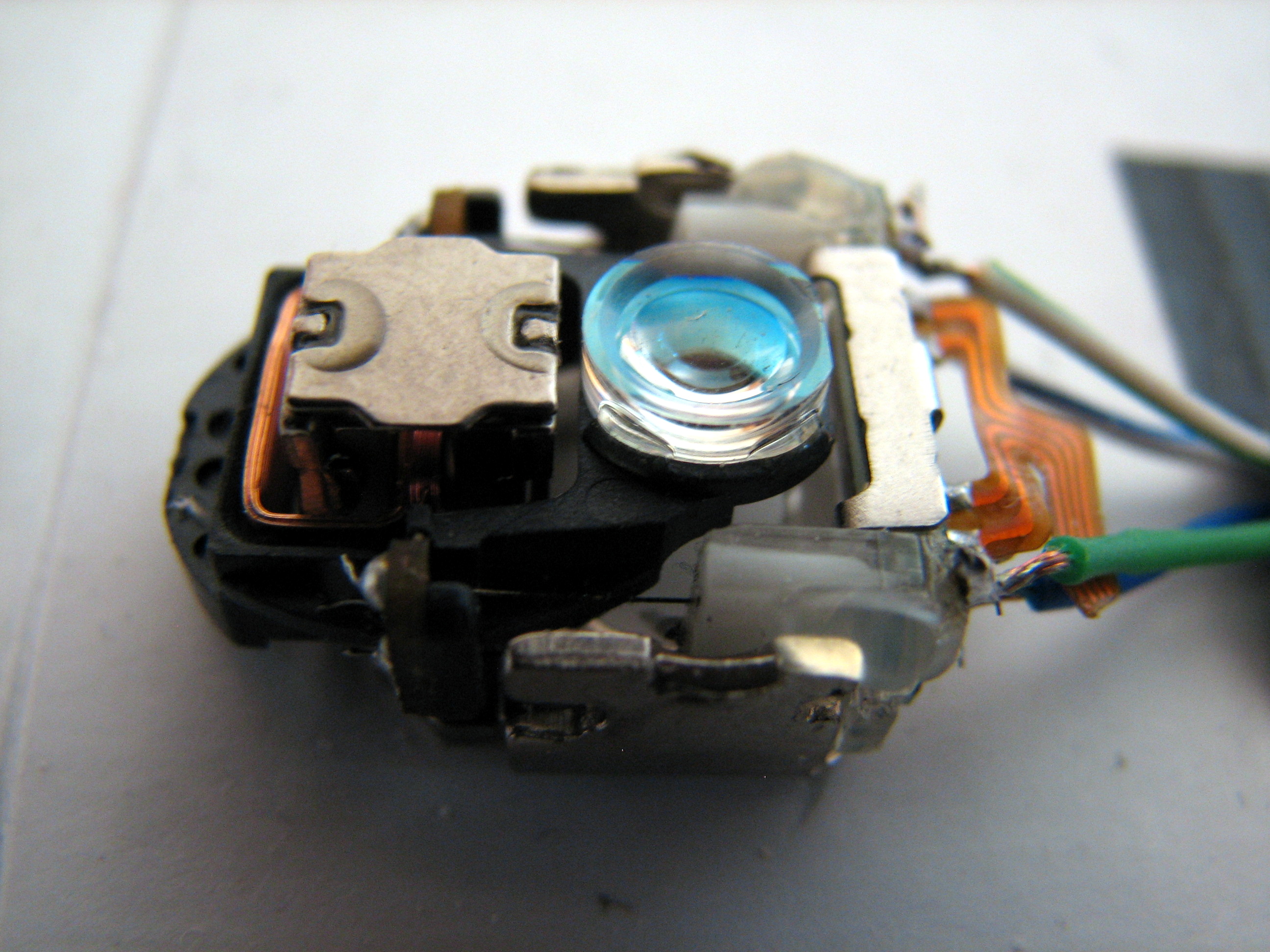 laser-tags-lens-head-closeup.jpg