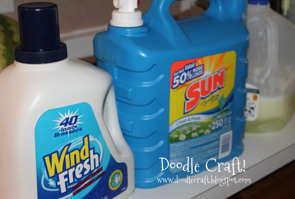 laundry soap plastic bottles diy.jpg