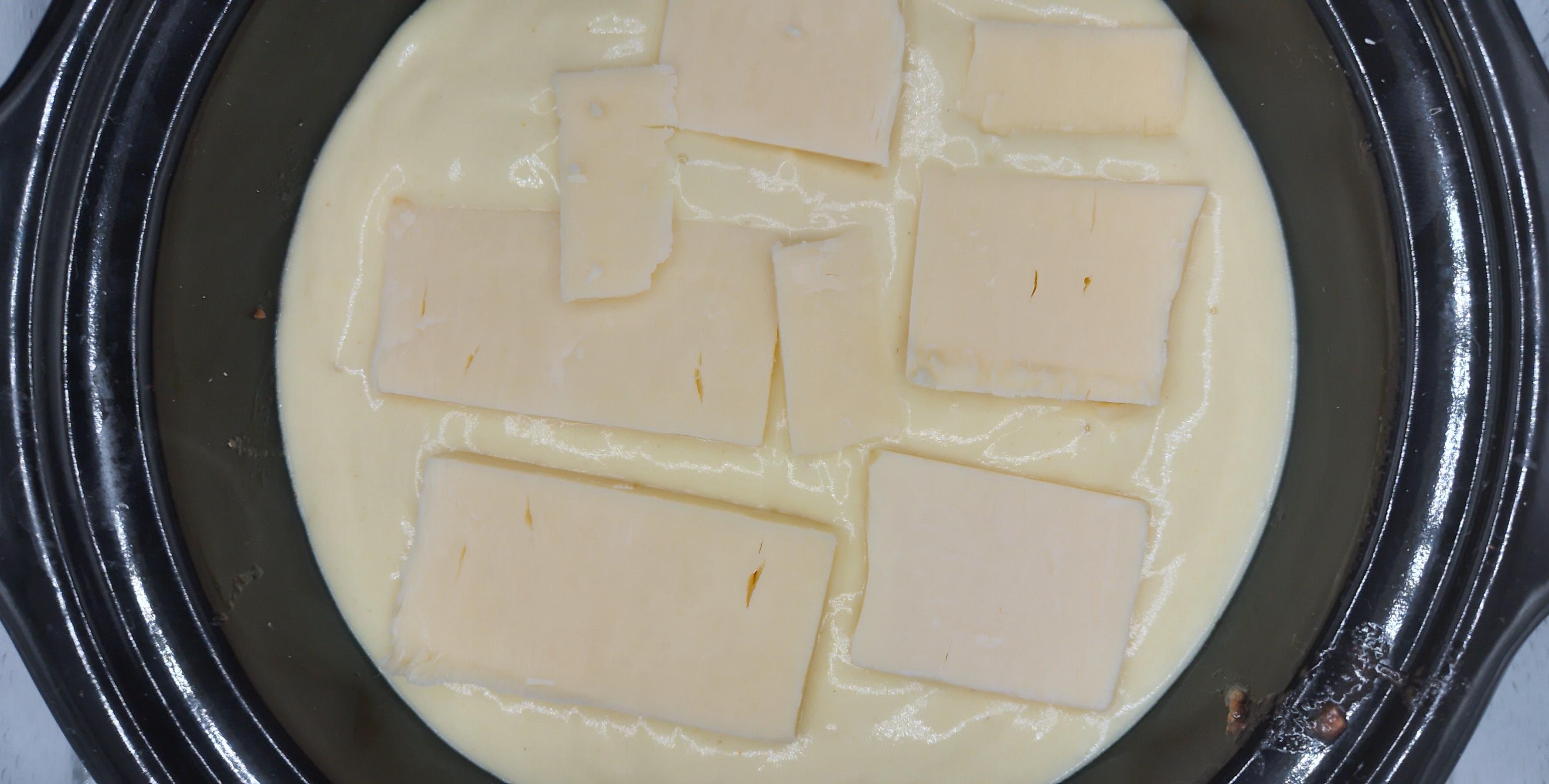 layer 9 cheese topping.jpg