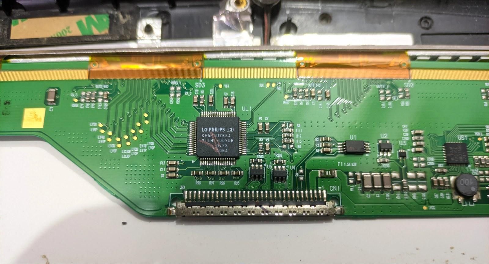 lcd_chipset.jpg