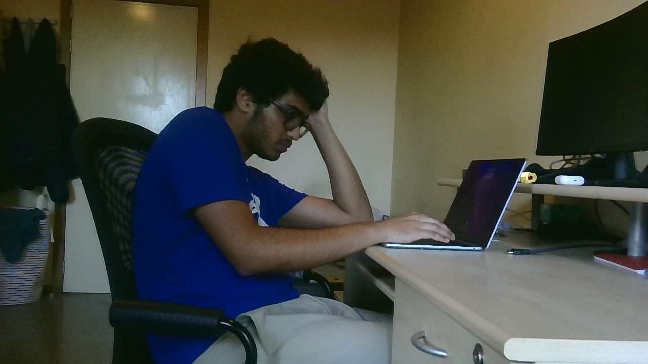 leaning_sideways_20260602_201601_0013.jpg
