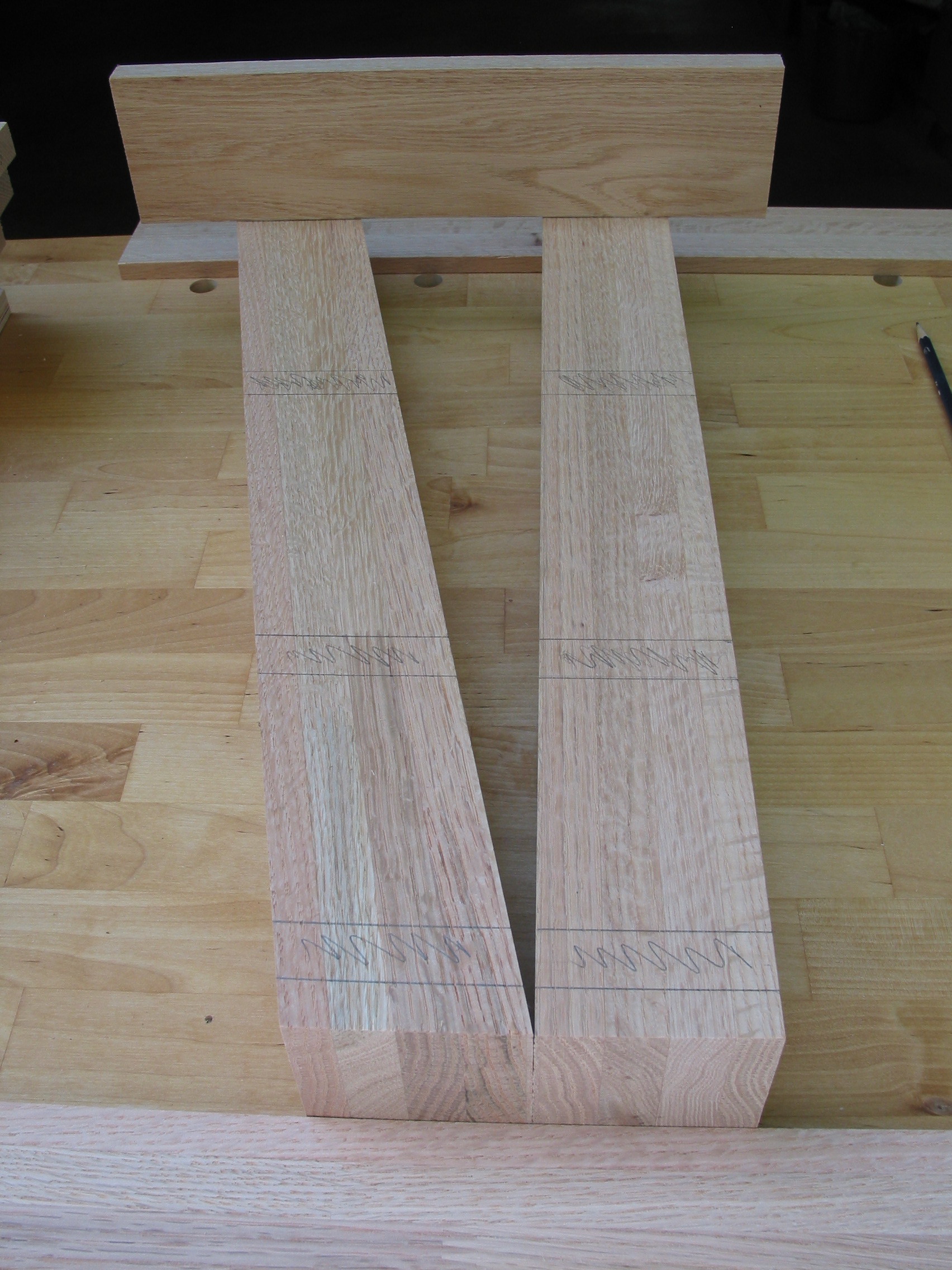 leg positioning for shelf location.JPG