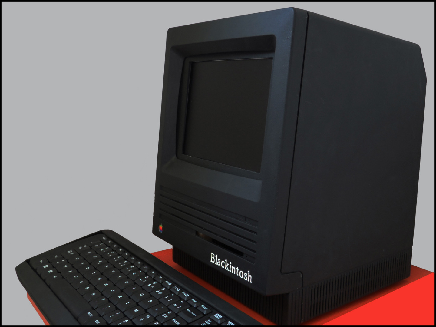macblack3.jpg