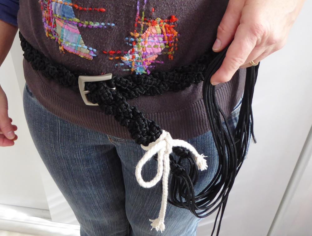 macrame belt 14.JPG