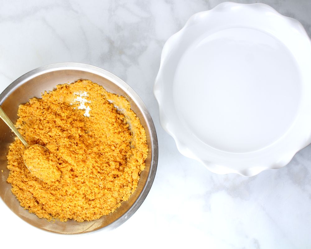 making-corn-flake-crust-3.jpg