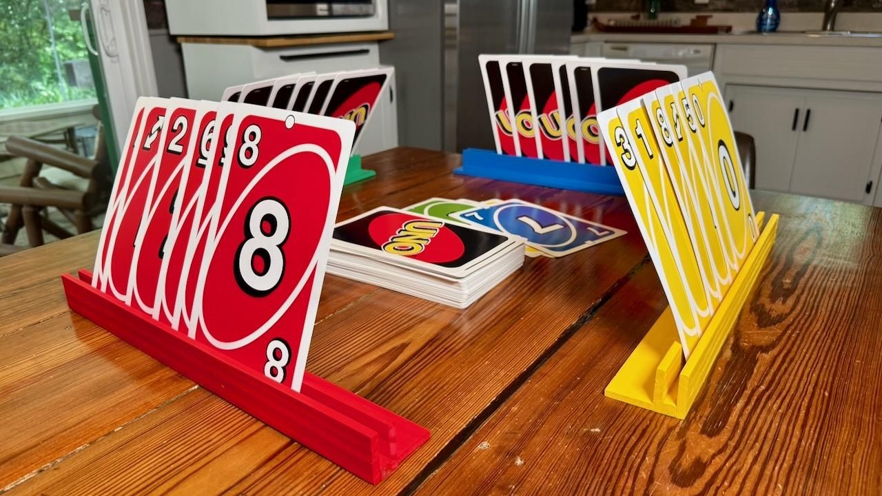 mdp-uno-card-stands-all-TN - 1.jpeg