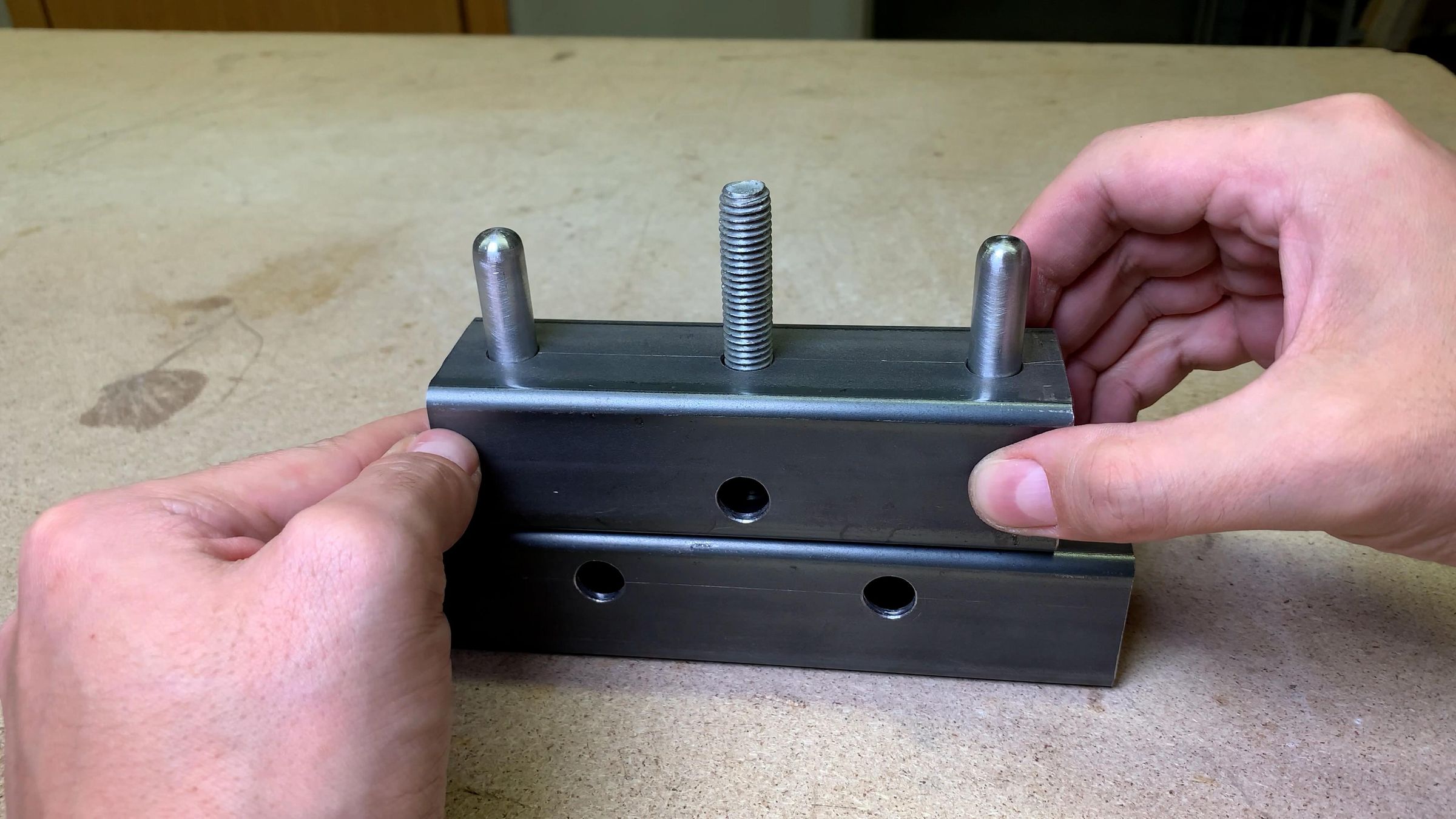 metal_roller.00_02_32_11.Still030.jpg