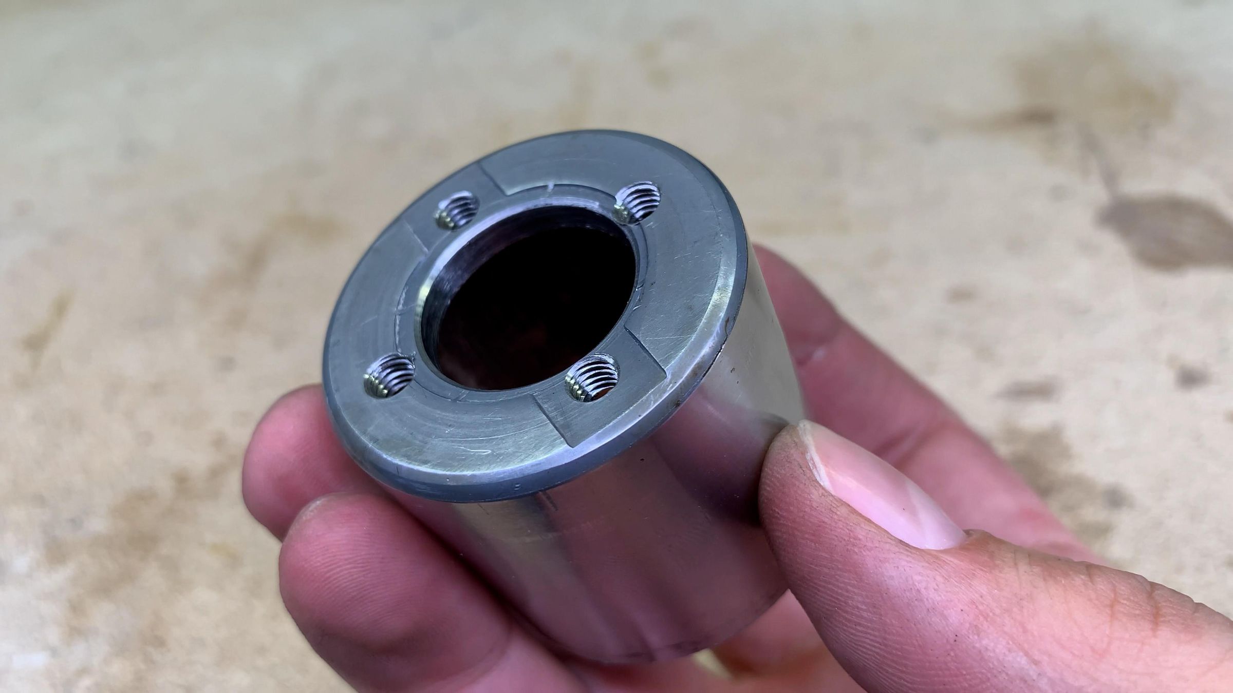 metal_roller.00_05_35_17.Still053.jpg