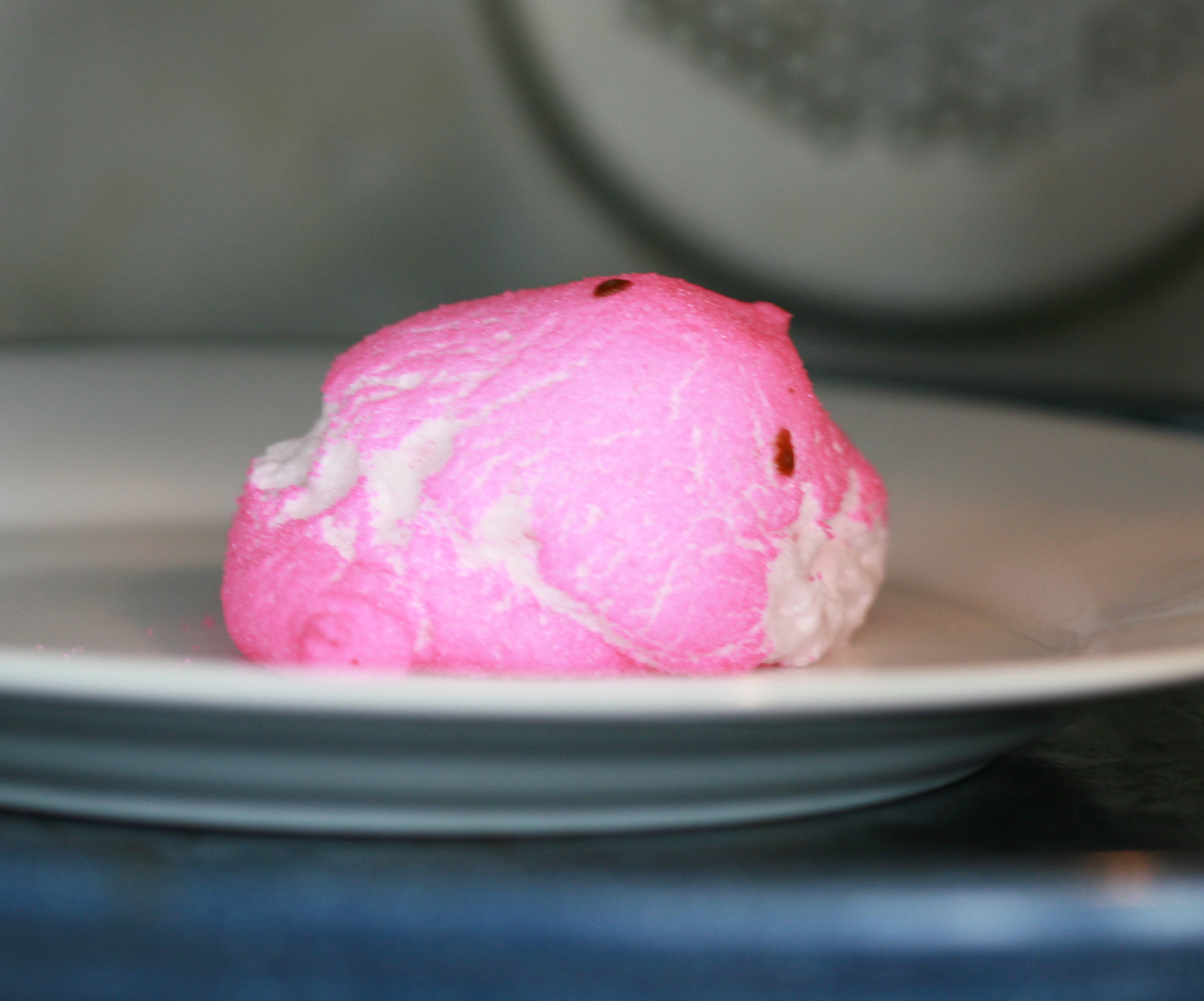 microwavepeep.jpg