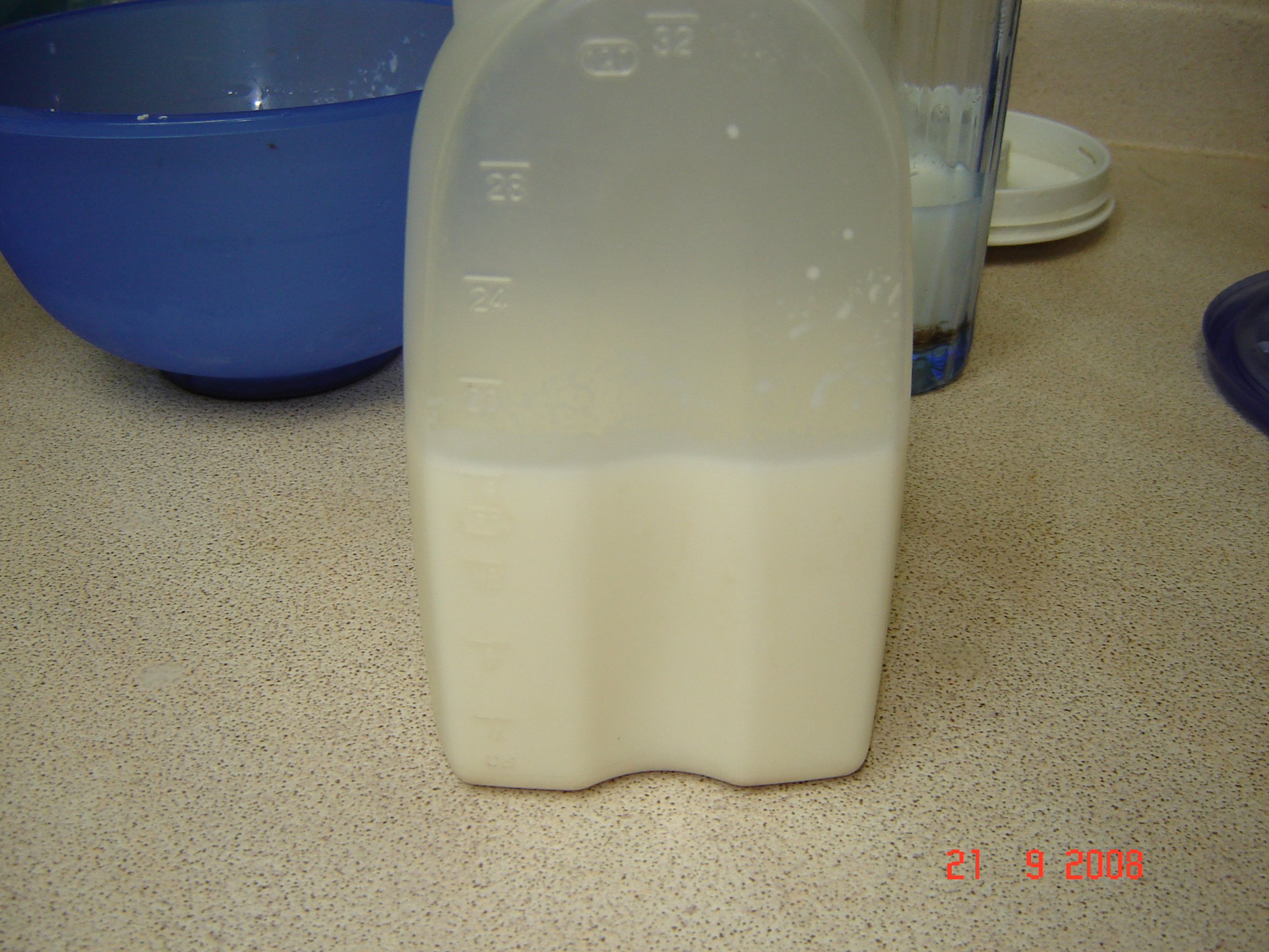 milkincontainer.jpg