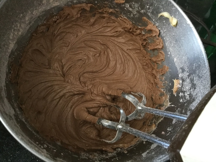 mocha chocolate frosting.jpg