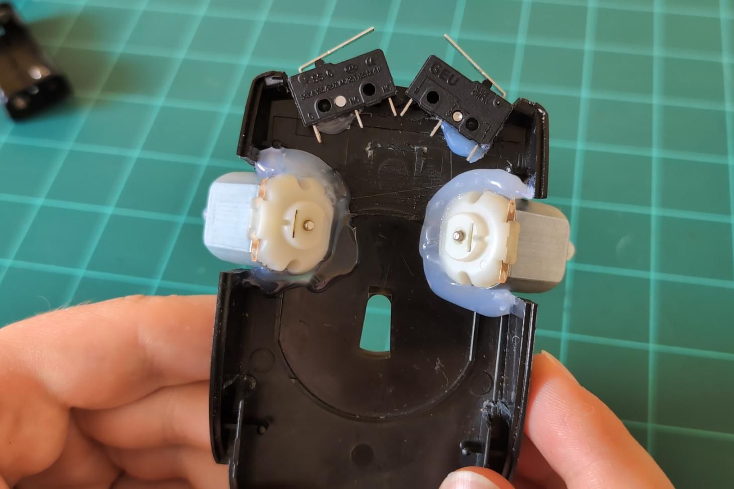 motor-glued.jpg