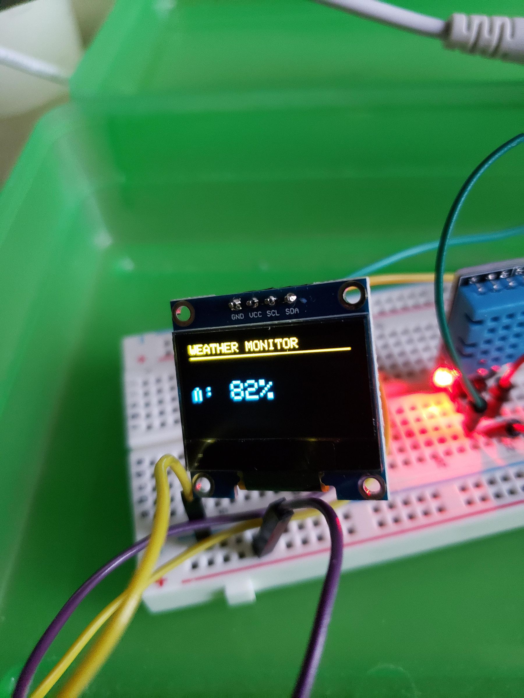 moving DHT and OLED.jpg