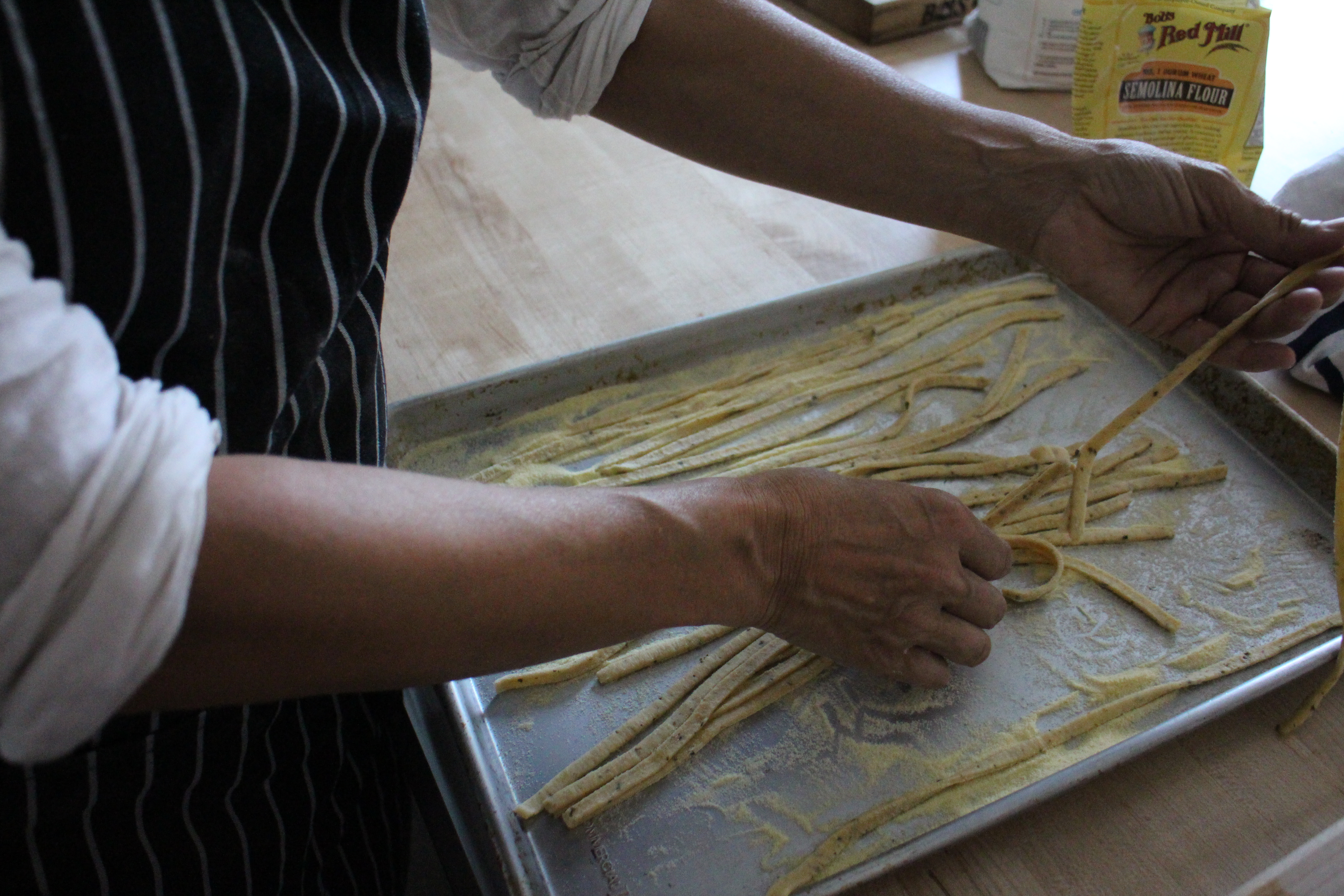 noodles_tray.jpg