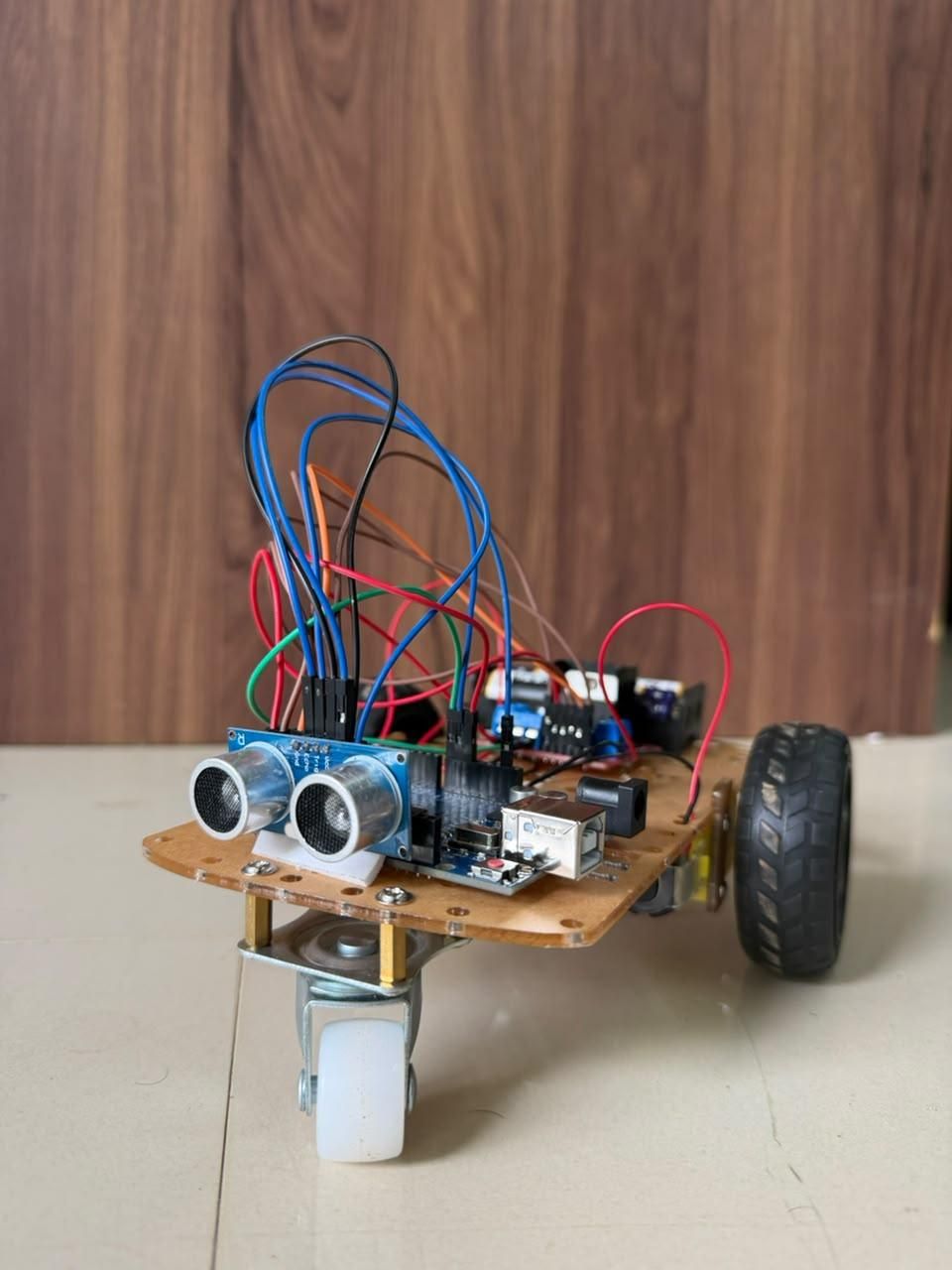 obstacle avoiding robot.jpeg